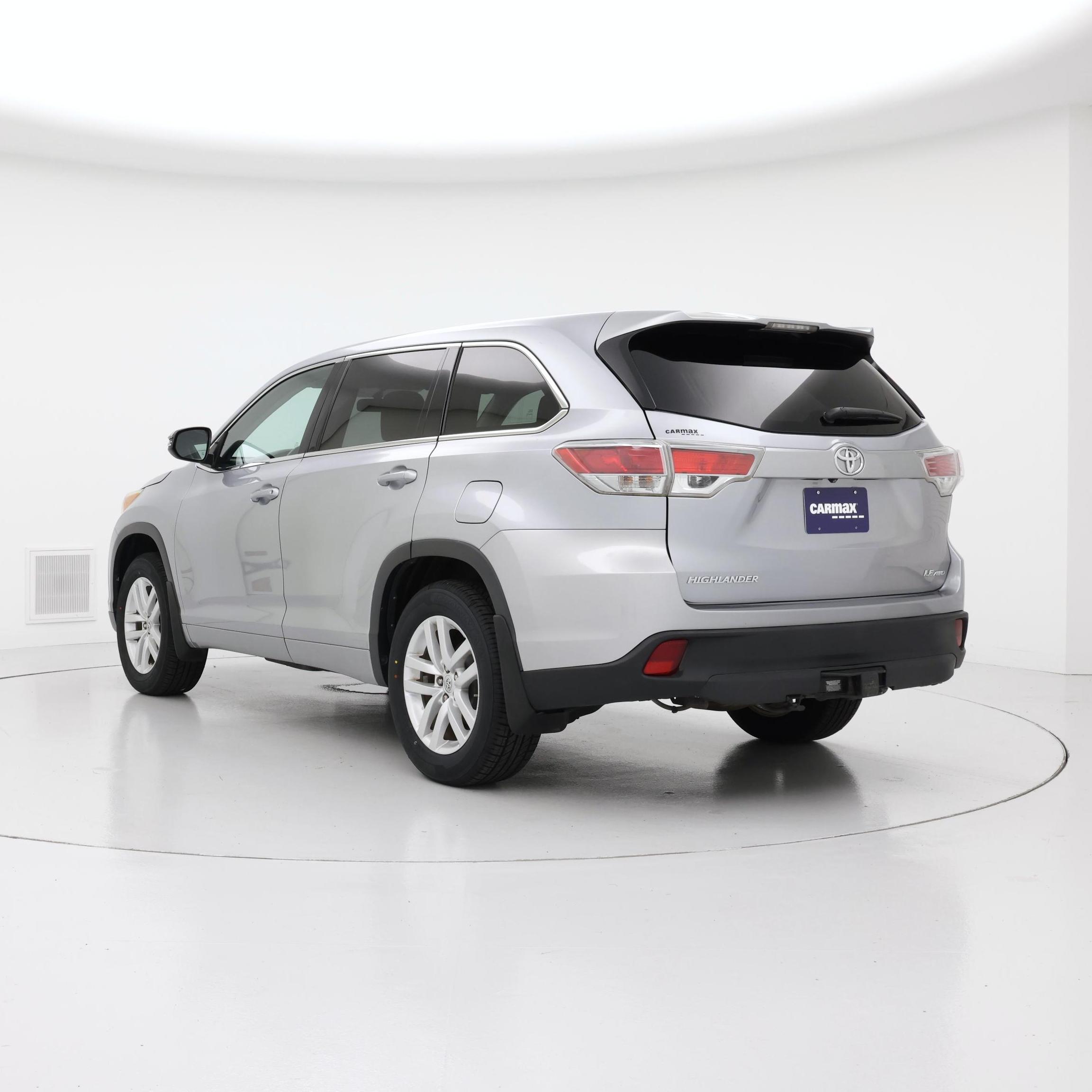 Thumbnail: 2015 Toyota Highlander - 2