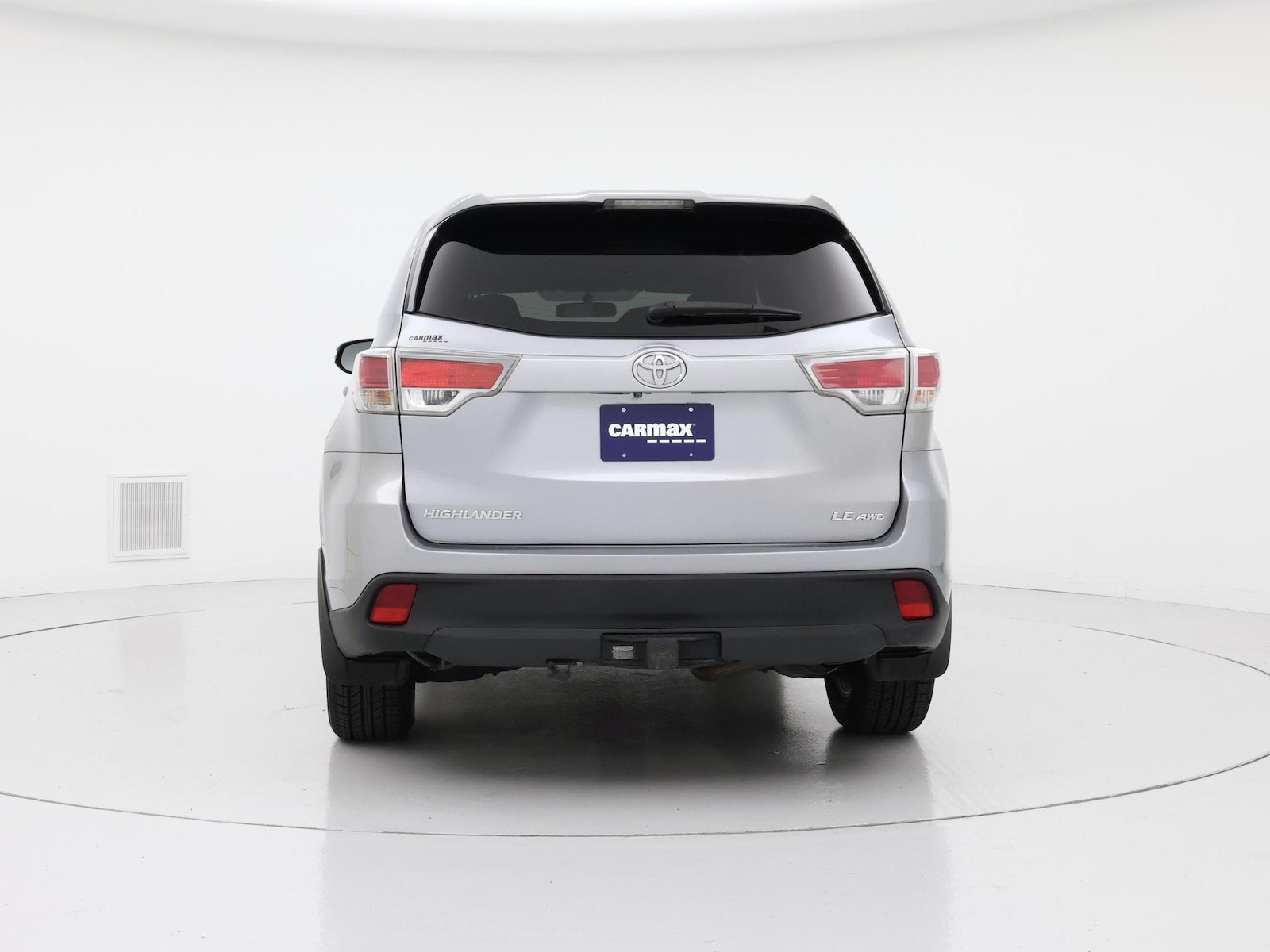 2015 Toyota Highlander LE Plus - Photo 7