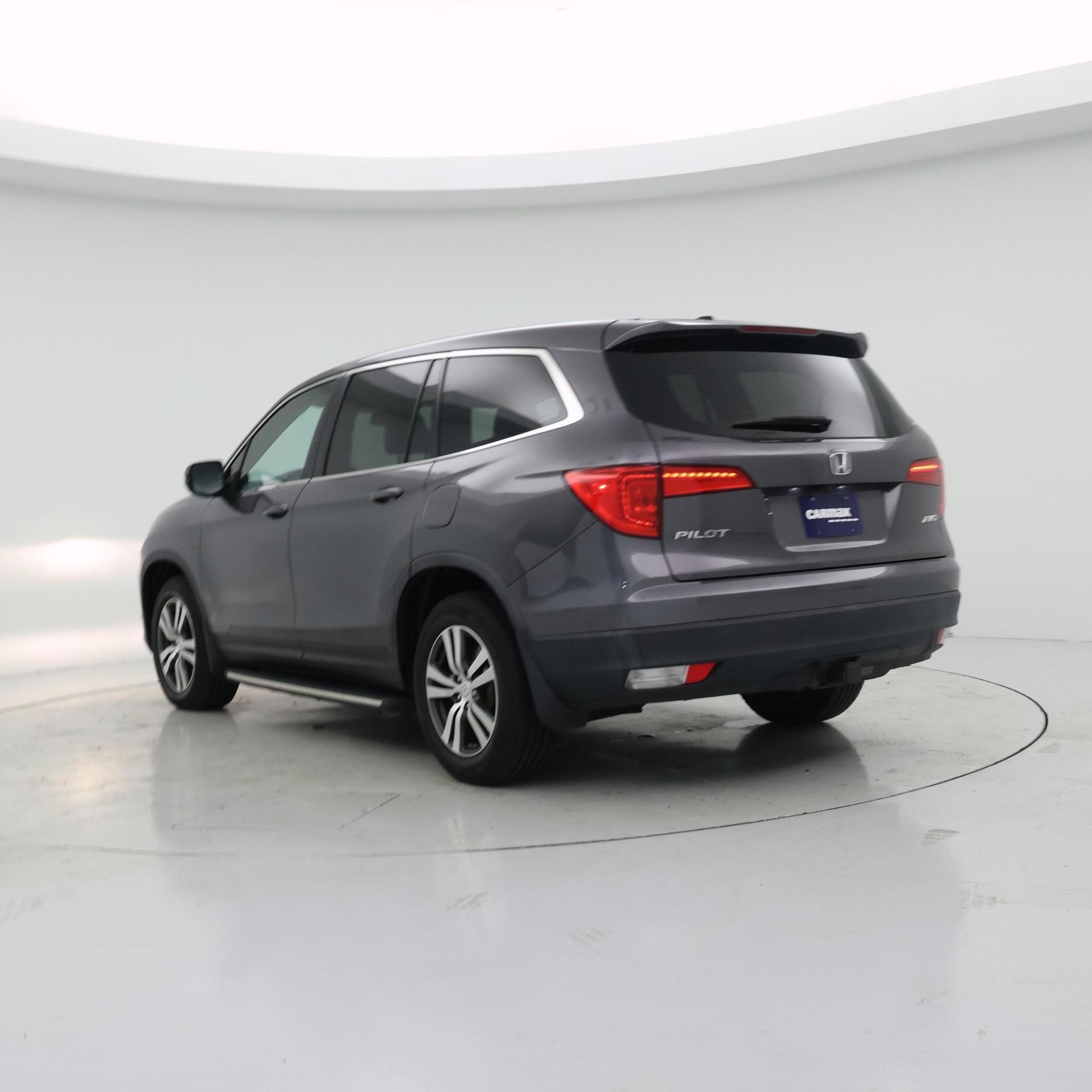 Thumbnail: 2017 Honda Pilot - 2