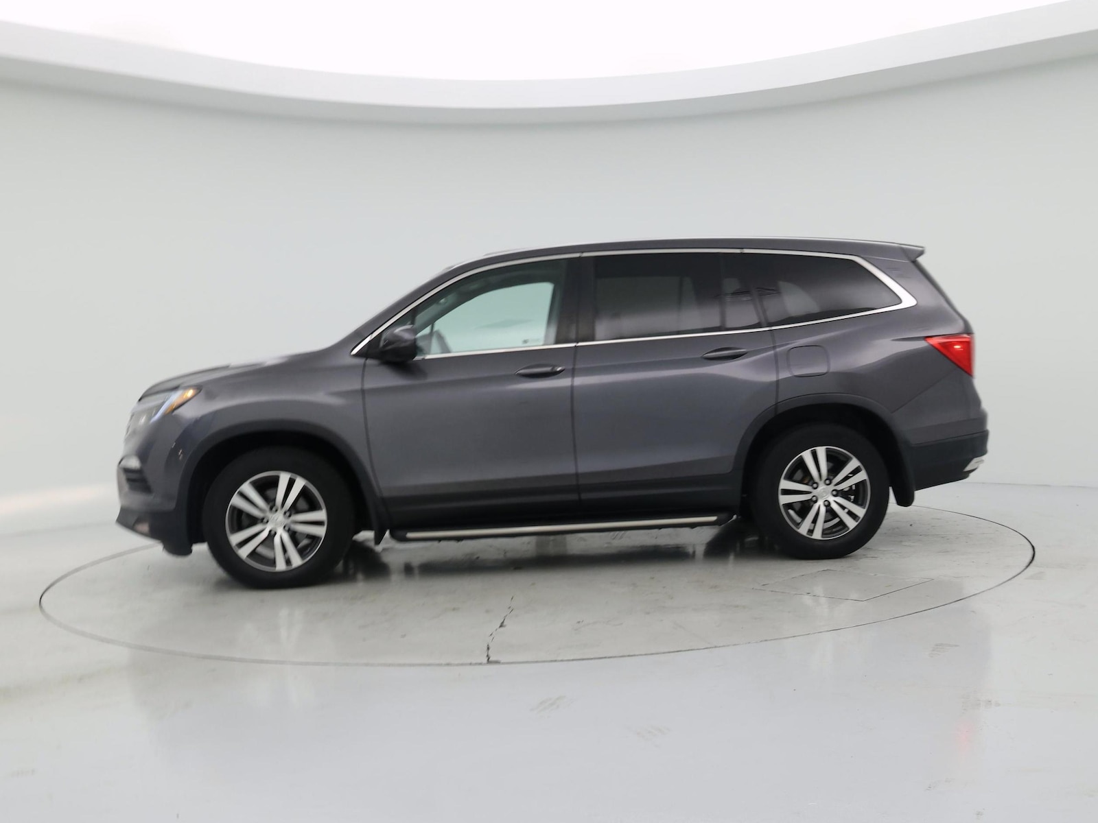 2017 Honda Pilot EX-L - Photo 4