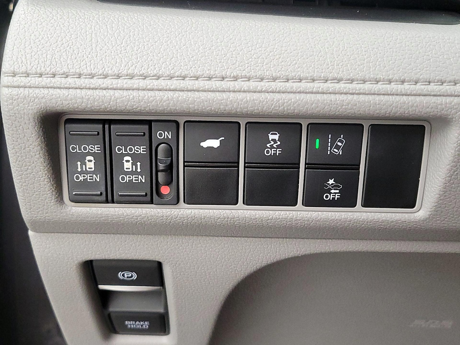2020 Honda Odyssey EX-L - Photo 14