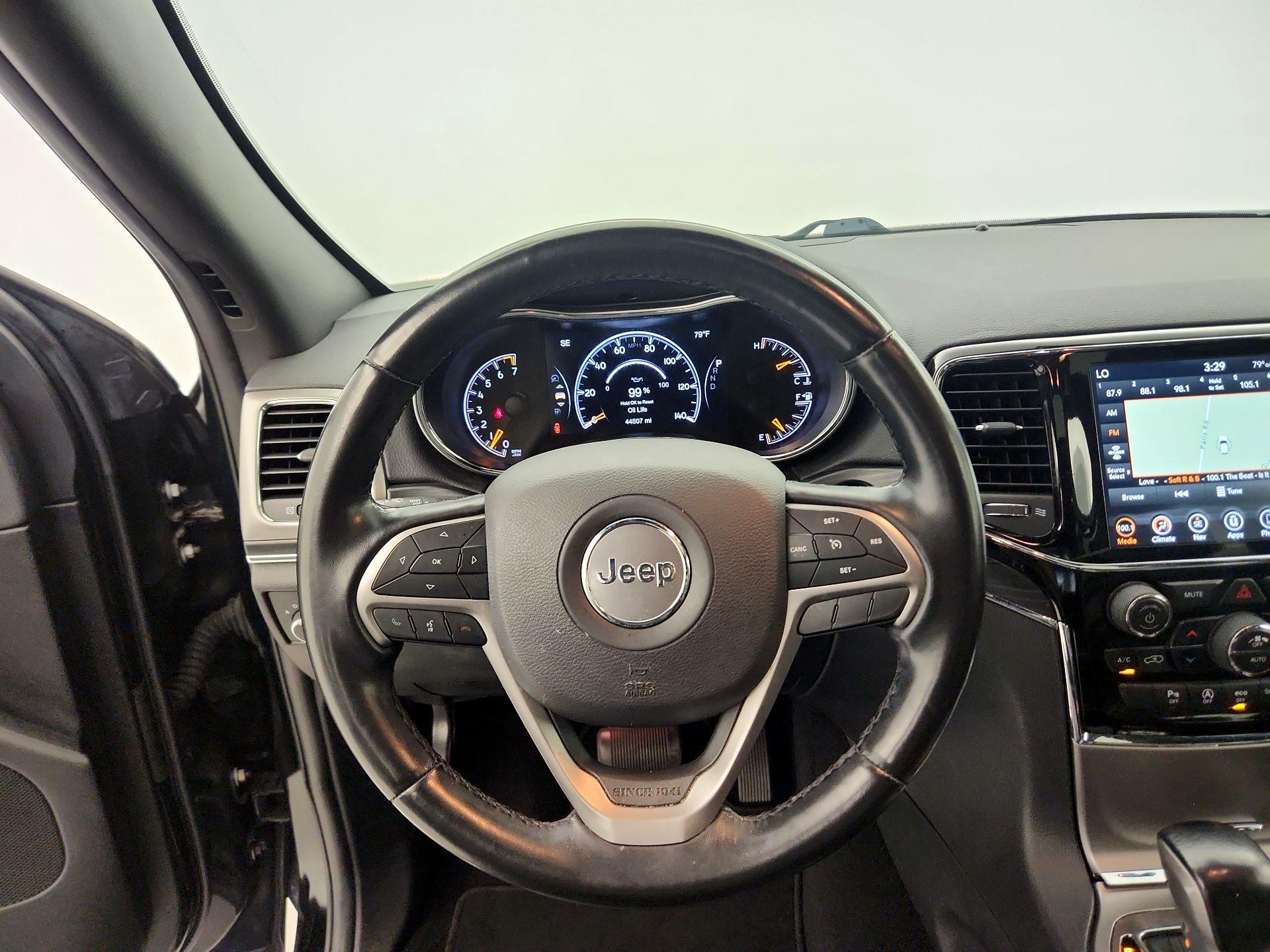 Thumbnail: 2020 Jeep Grand Cherokee - 10