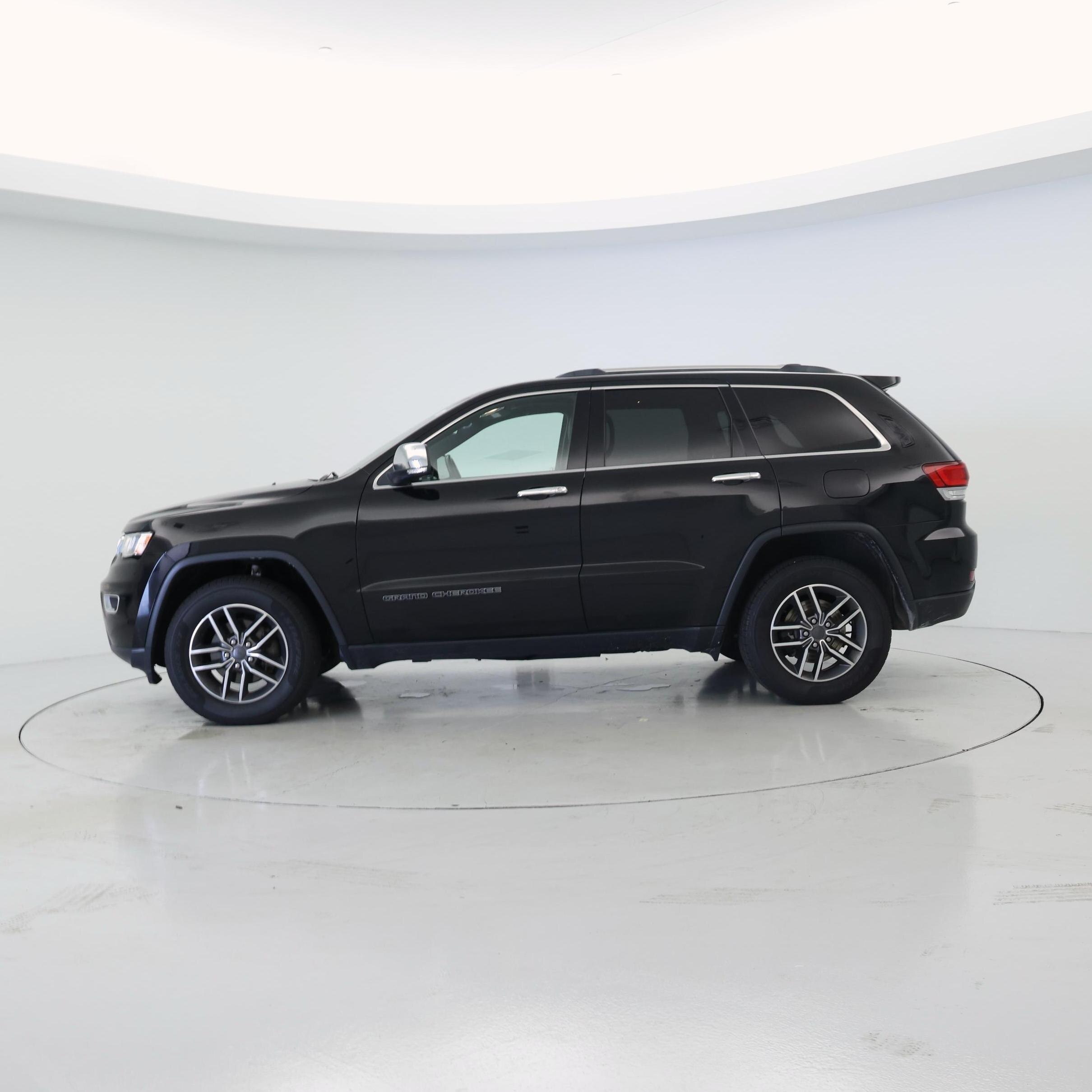 Thumbnail: 2020 Jeep Grand Cherokee - 3