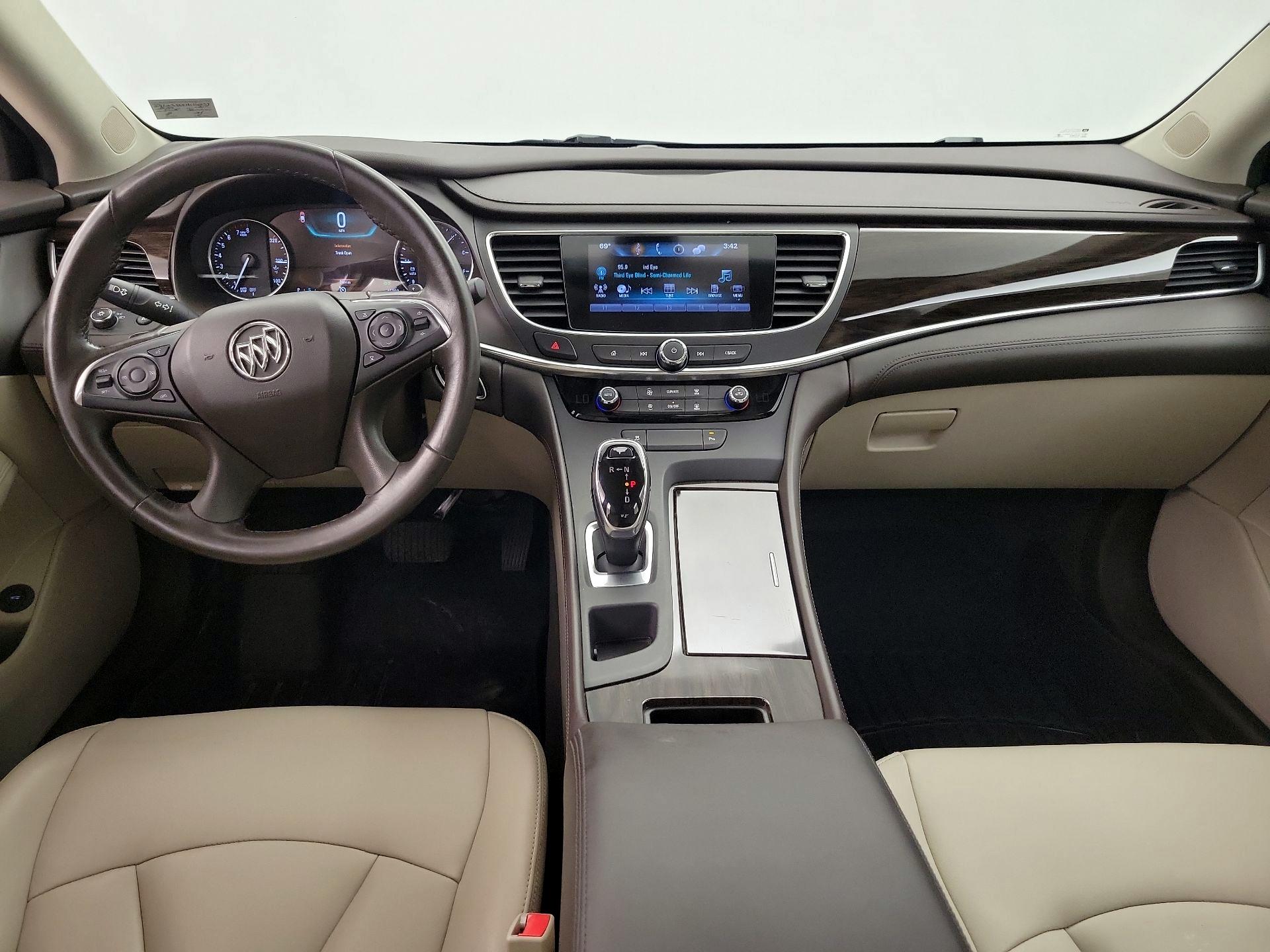 Thumbnail: 2017 Buick LaCrosse - 9