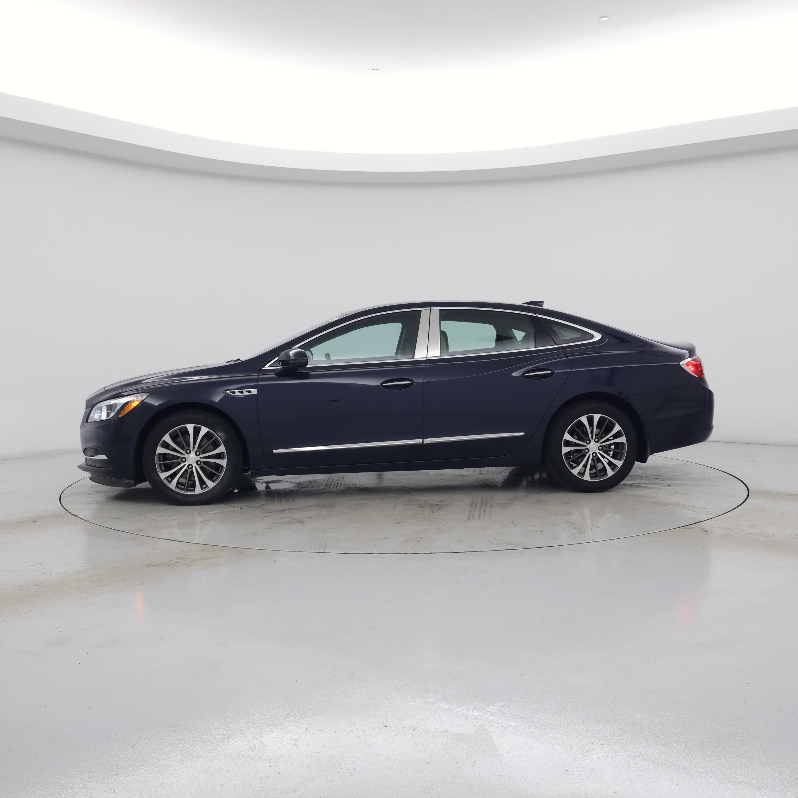 Thumbnail: 2017 Buick LaCrosse - 3
