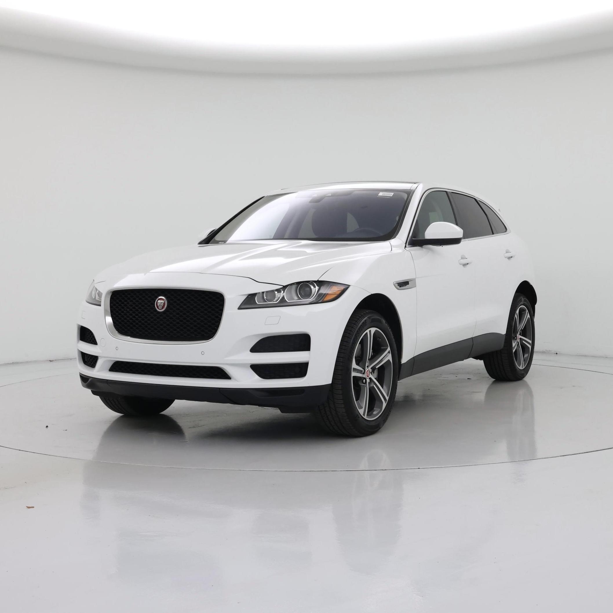 Thumbnail: 2019 Jaguar F-Pace - 4