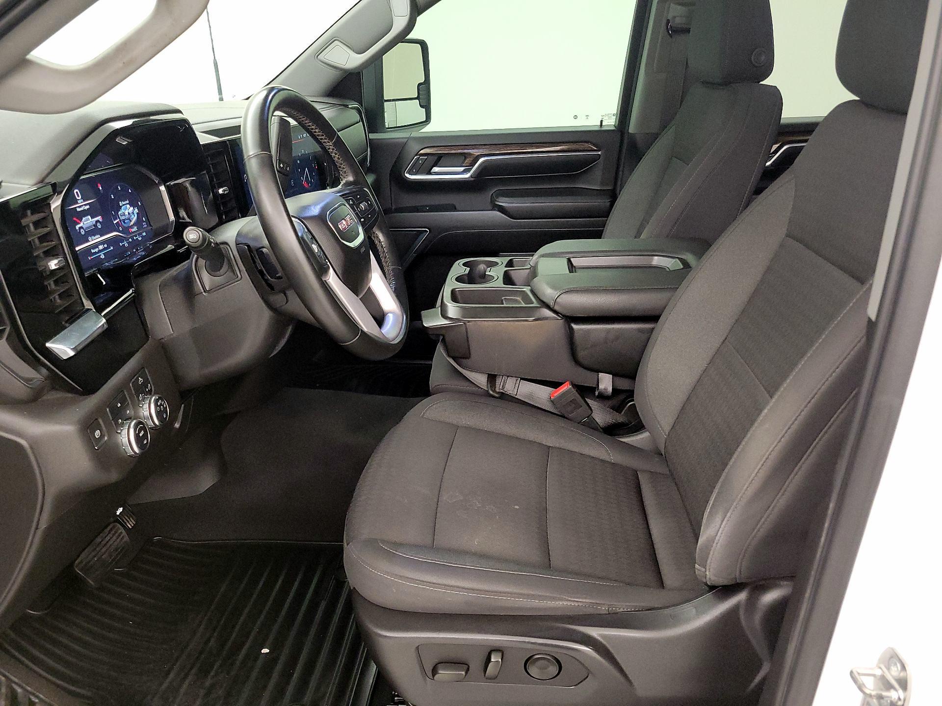 Thumbnail: 2024 GMC Sierra 2500 - 11