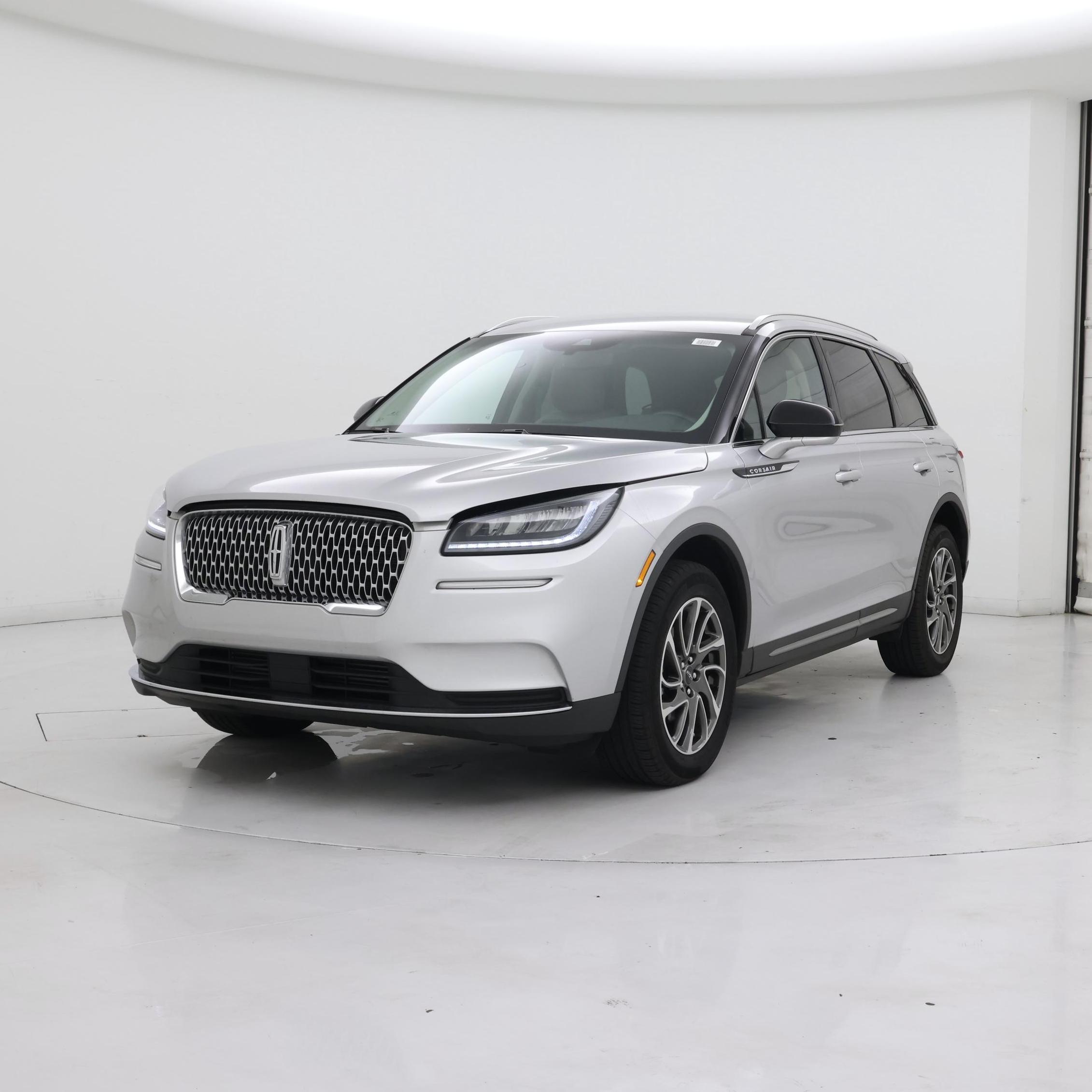 Thumbnail: 2020 Lincoln Corsair - 4