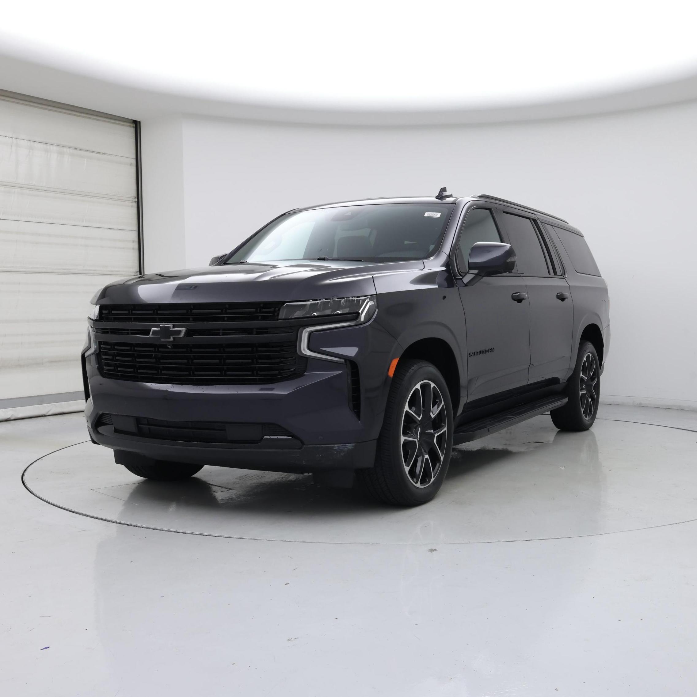 Thumbnail: 2023 Chevrolet Suburban - 4