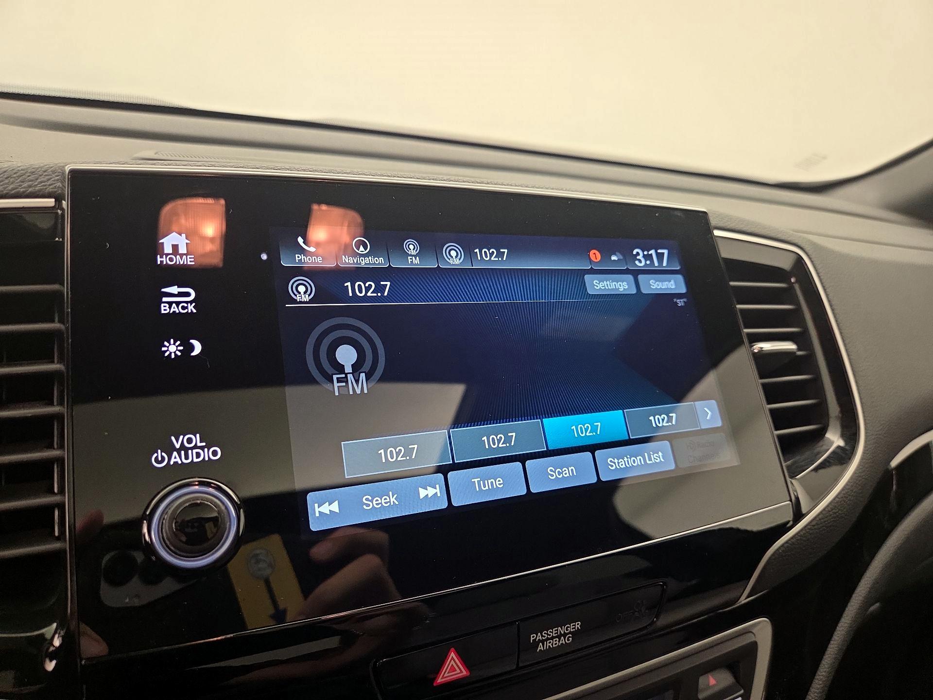 Thumbnail: 2021 Honda Passport - 16