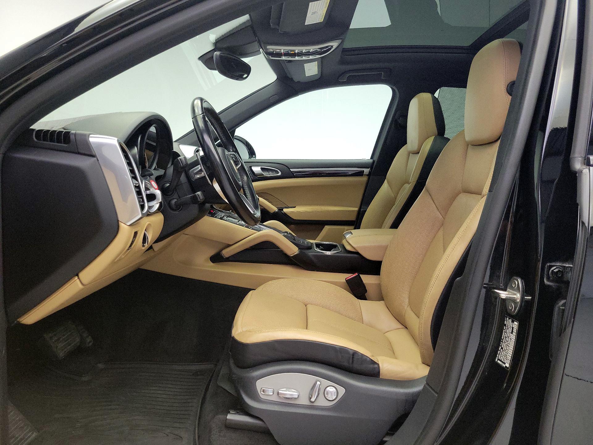 Thumbnail: 2018 Porsche Cayenne - 11