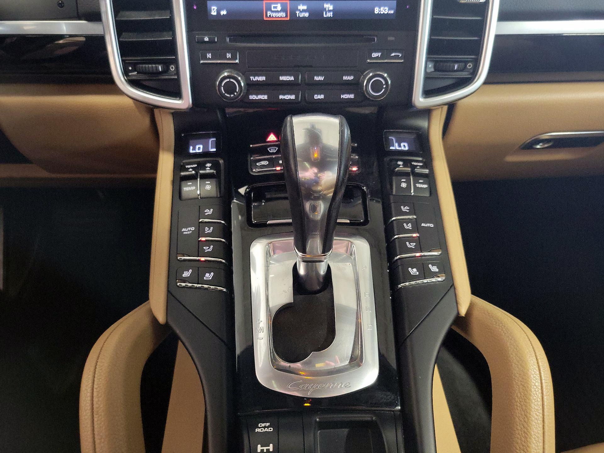 Thumbnail: 2018 Porsche Cayenne - 18