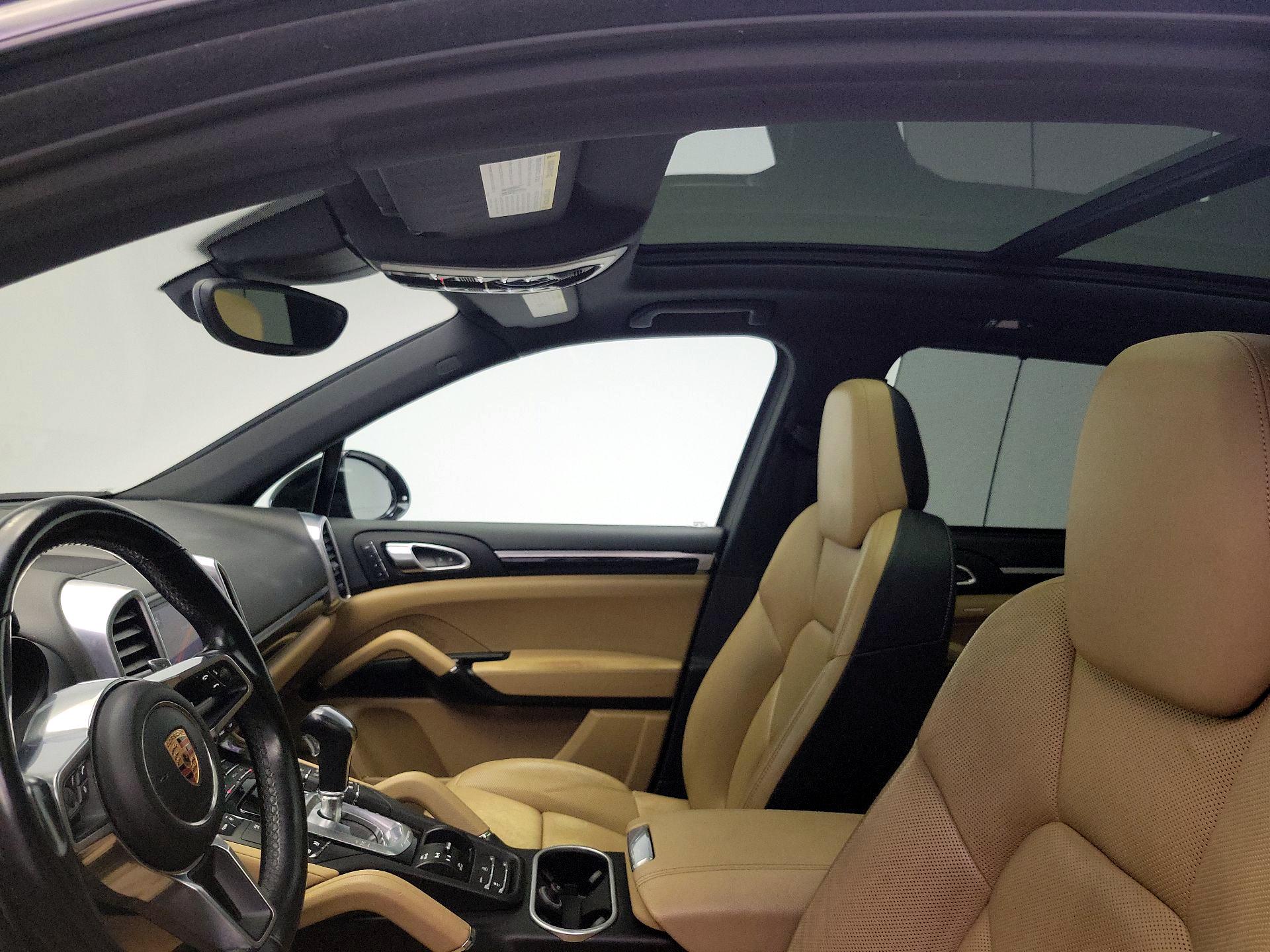 Thumbnail: 2018 Porsche Cayenne - 20
