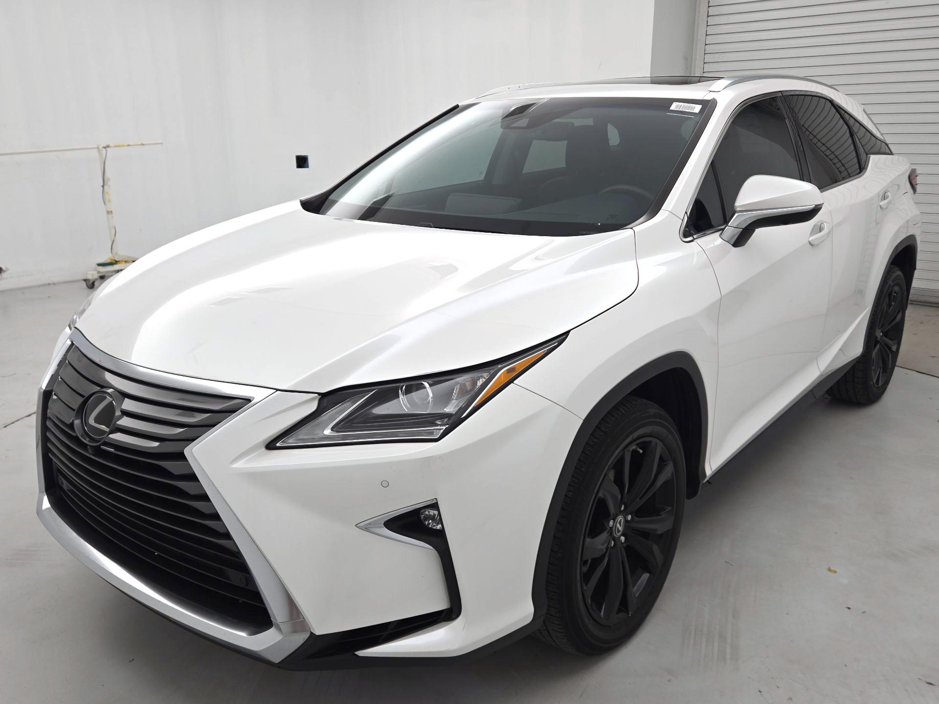 Thumbnail: 2019 Lexus RX - 3