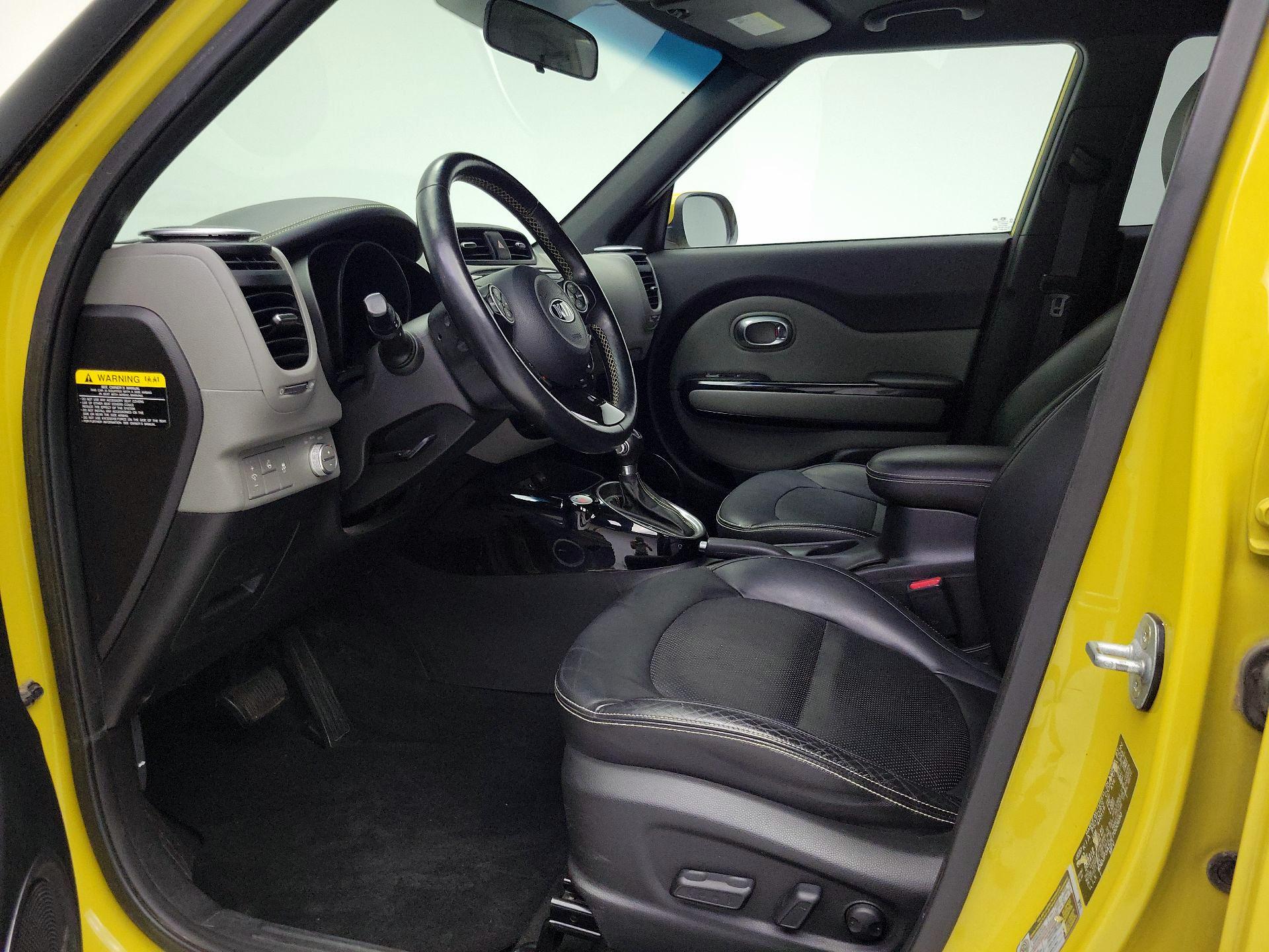 Thumbnail: 2014 Kia Soul - 11