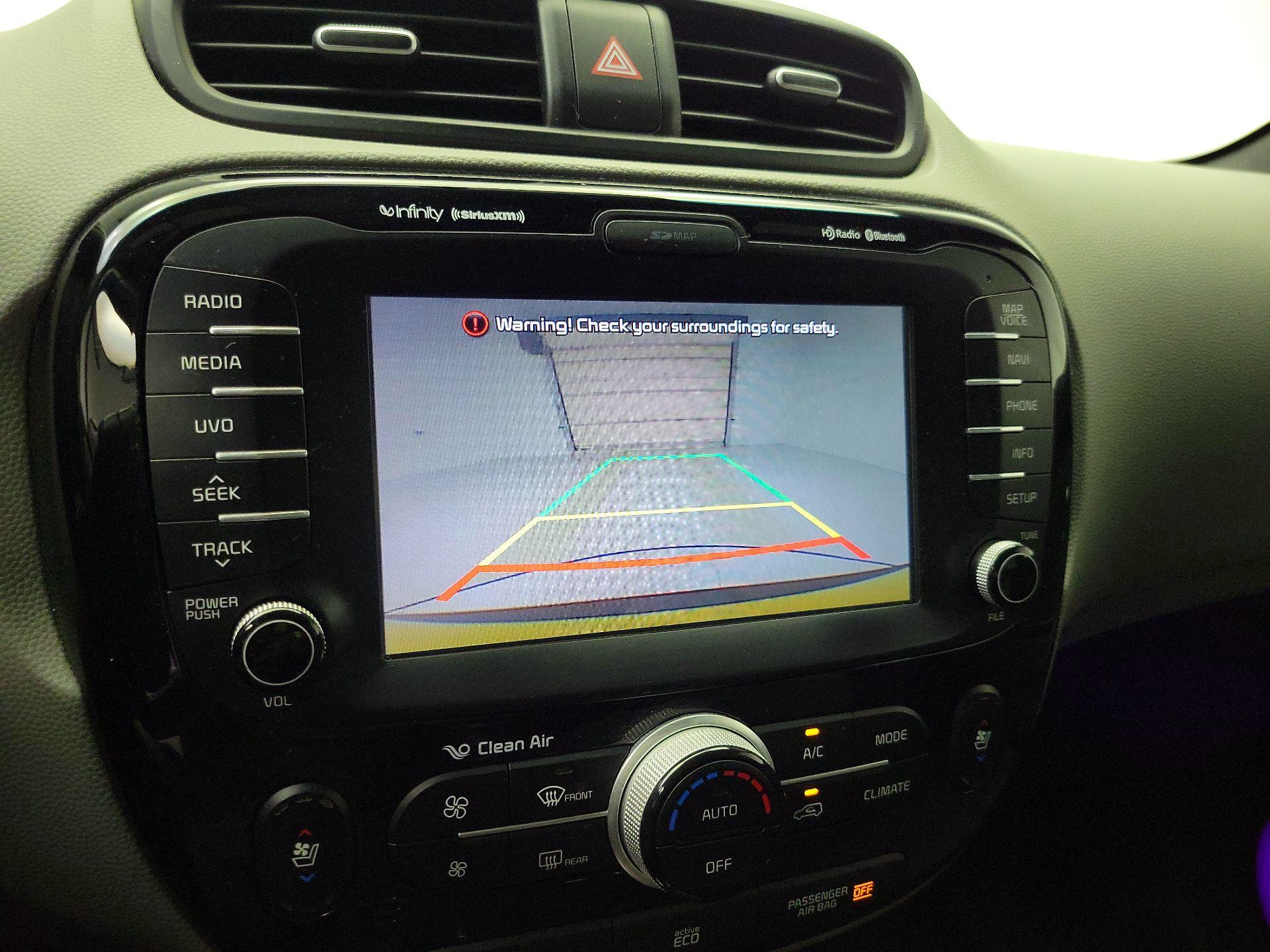 Thumbnail: 2014 Kia Soul - 15