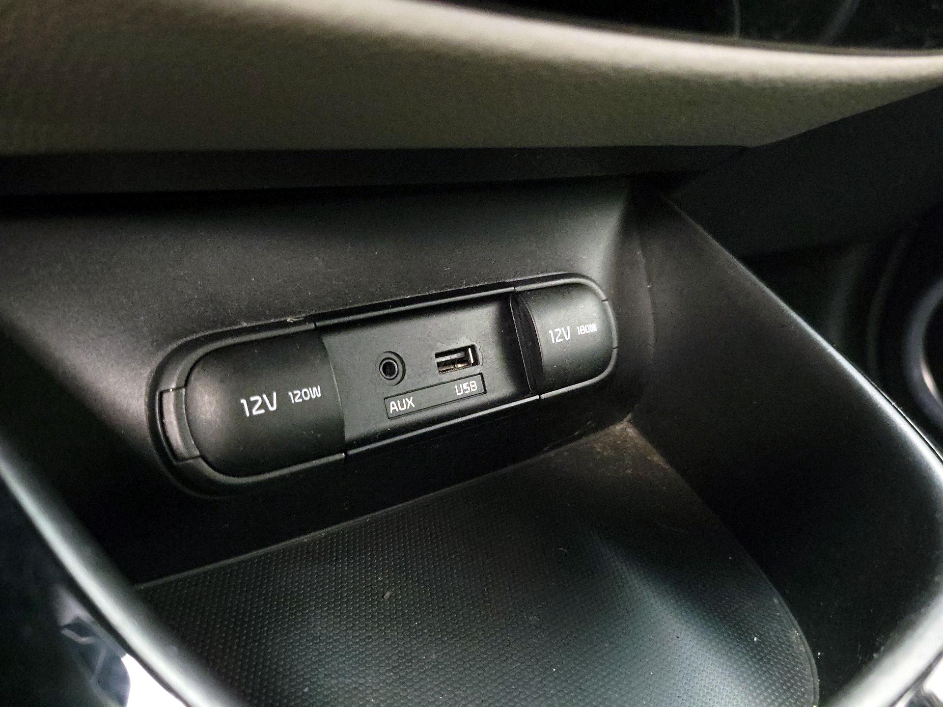 Thumbnail: 2014 Kia Soul - 19