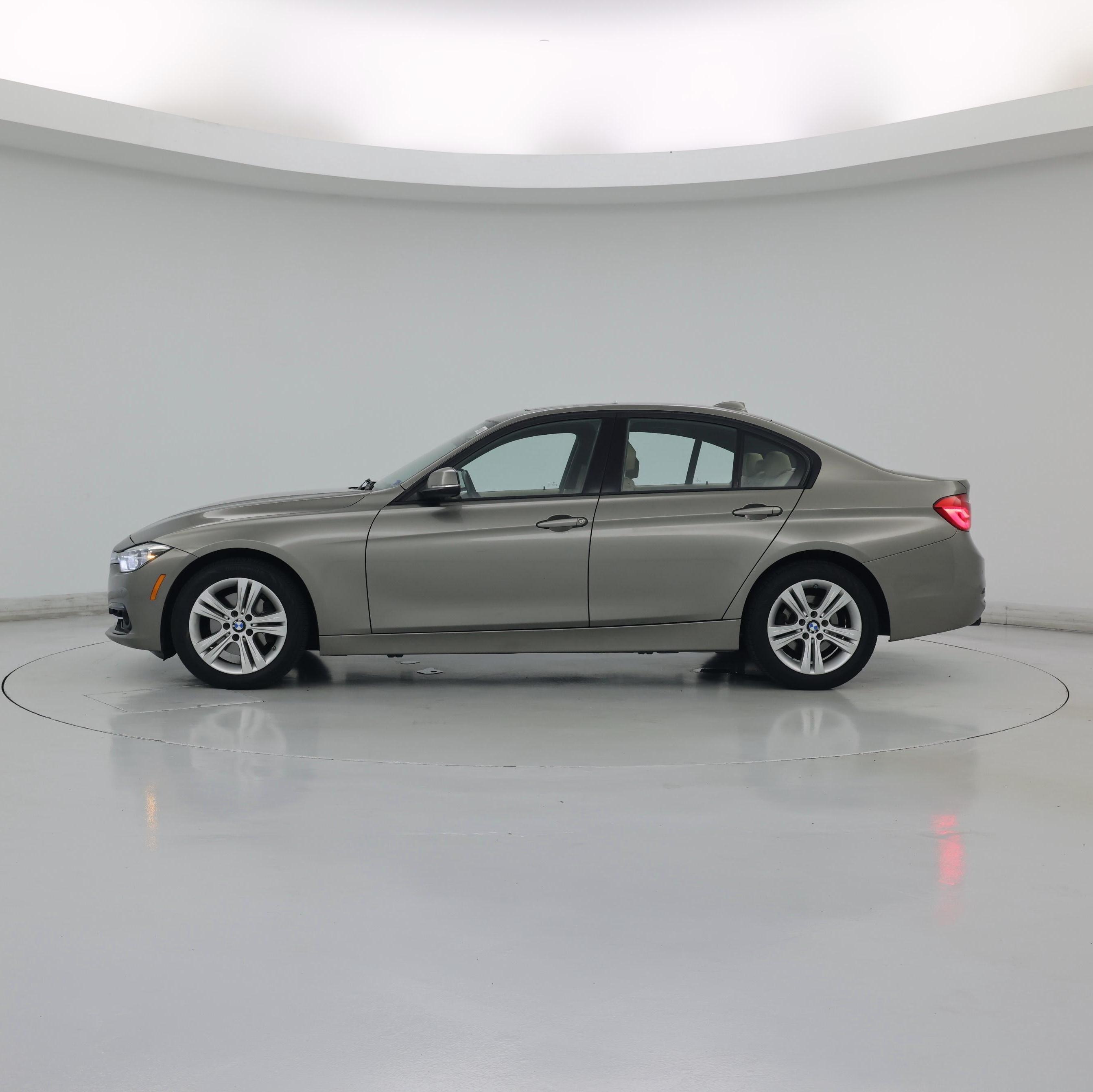 Thumbnail: 2016 BMW 3 Series - 3