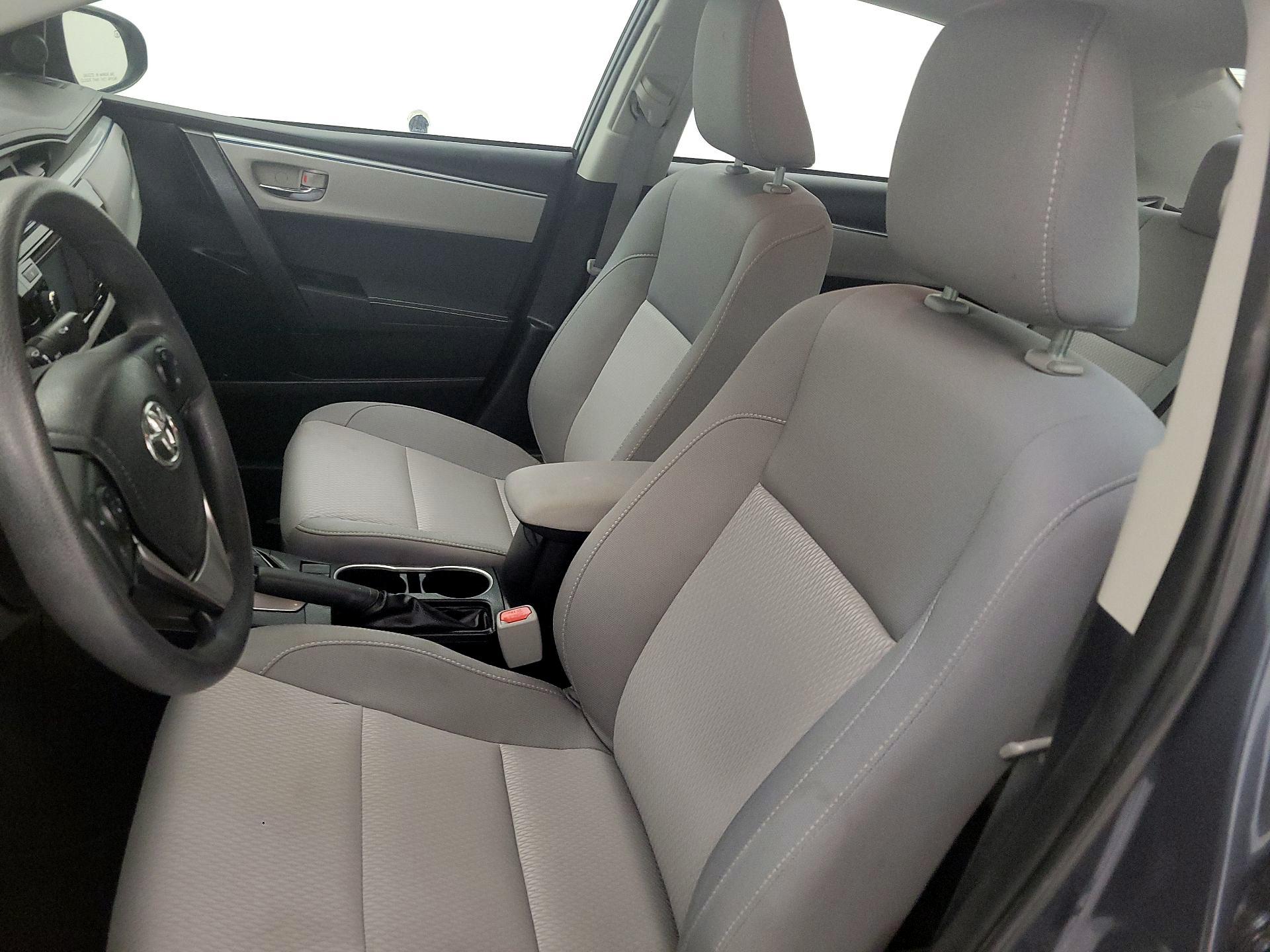 Thumbnail: 2015 Toyota Corolla - 11