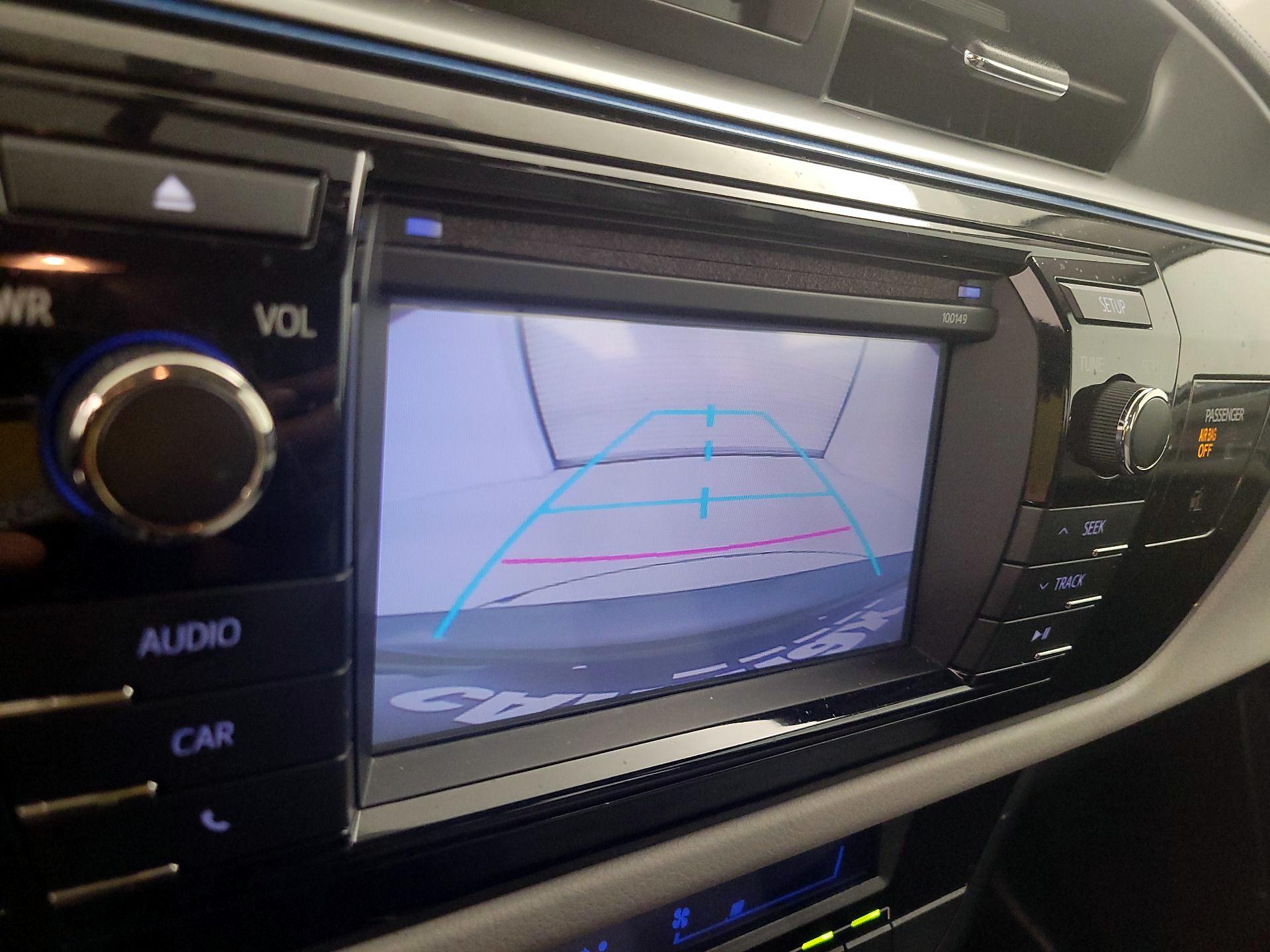 Thumbnail: 2015 Toyota Corolla - 14