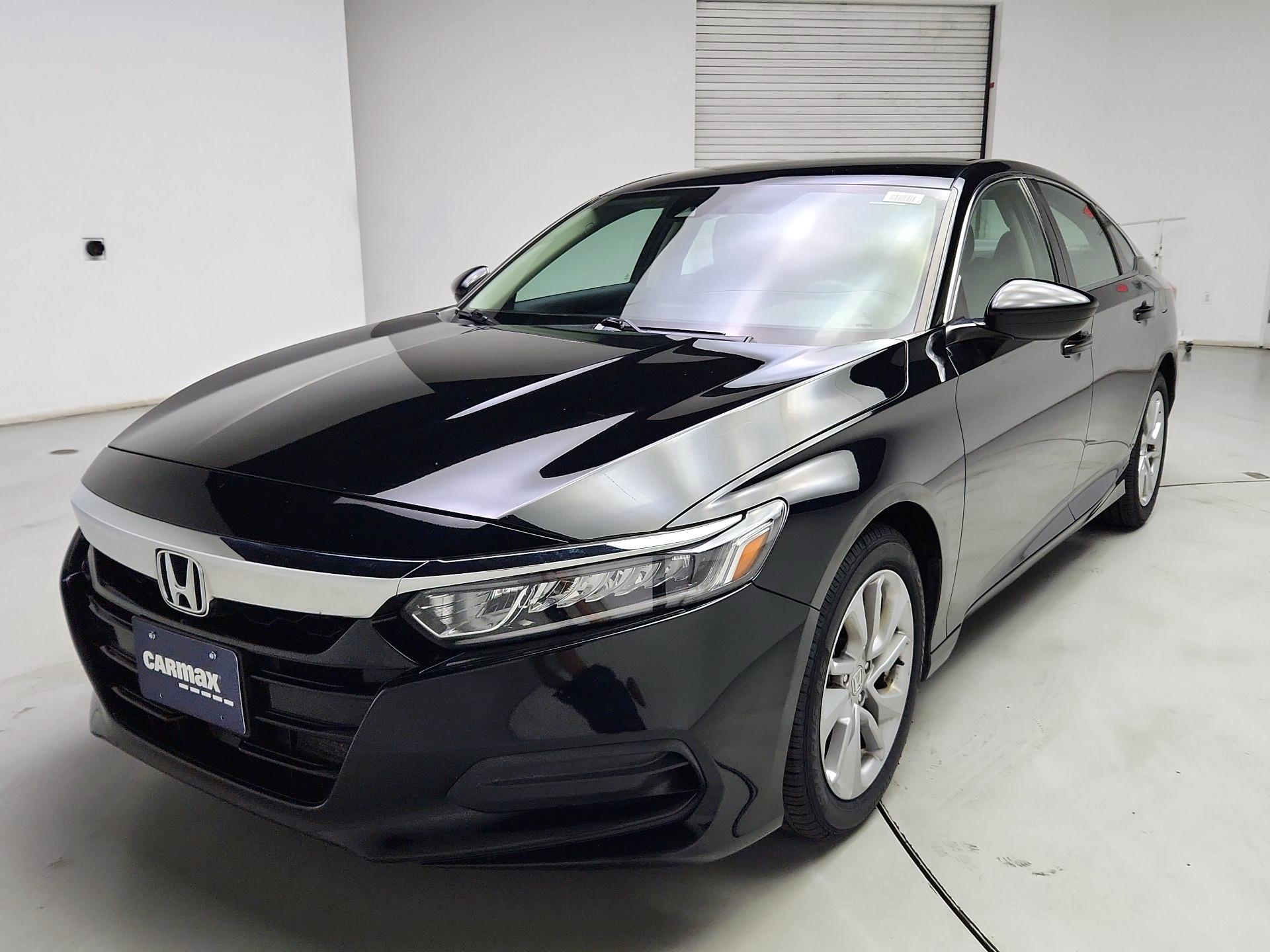 Thumbnail: 2018 Honda Accord - 3