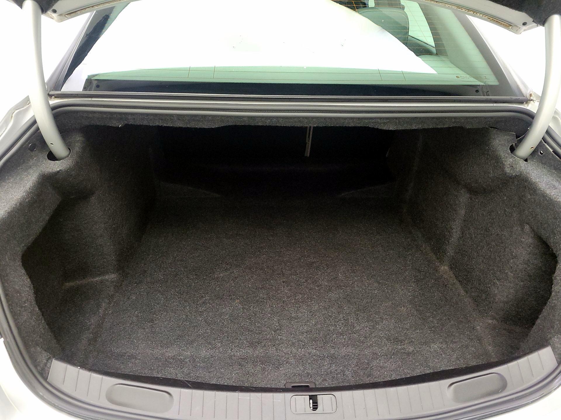 Thumbnail: 2017 Chevrolet Impala - 20