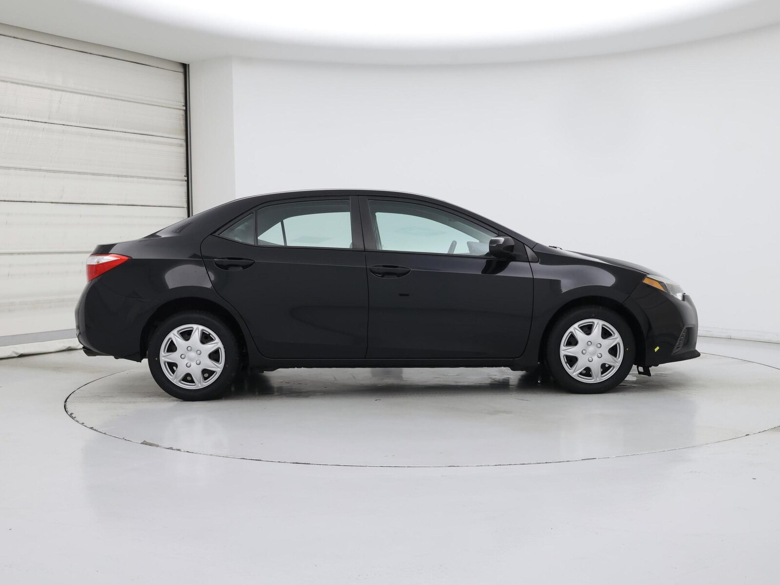 2016 Toyota Corolla LE - Photo 8