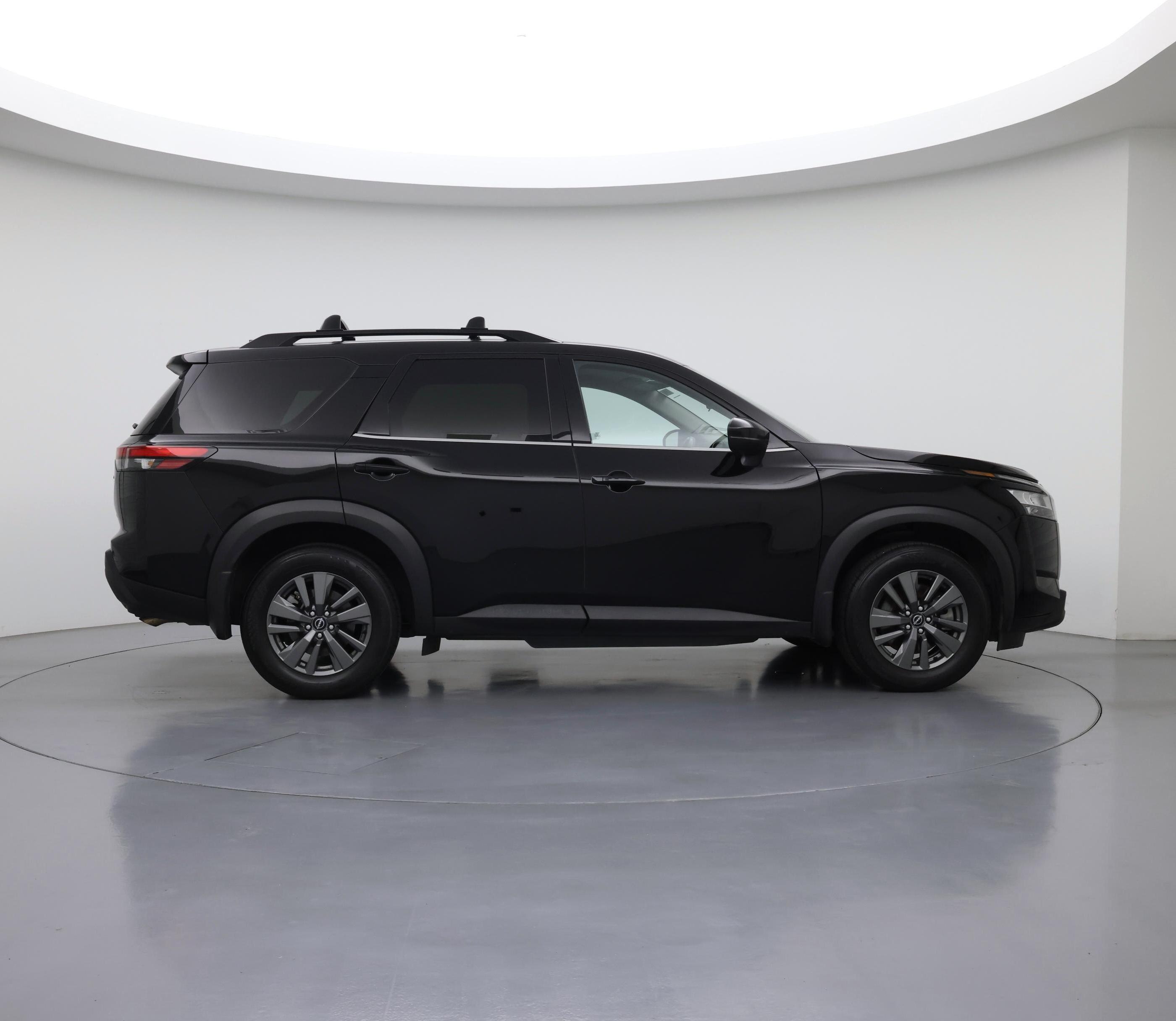 Thumbnail: 2022 Nissan Pathfinder - 7