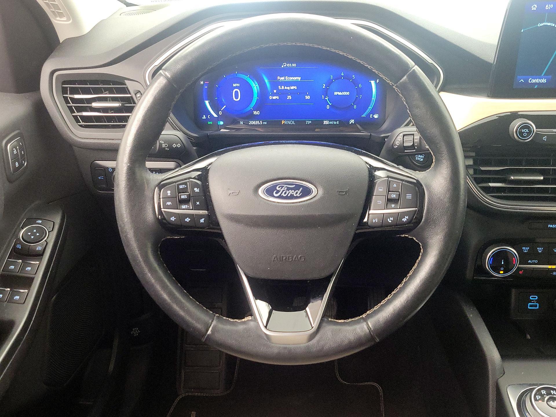 Thumbnail: 2022 Ford Escape - 10