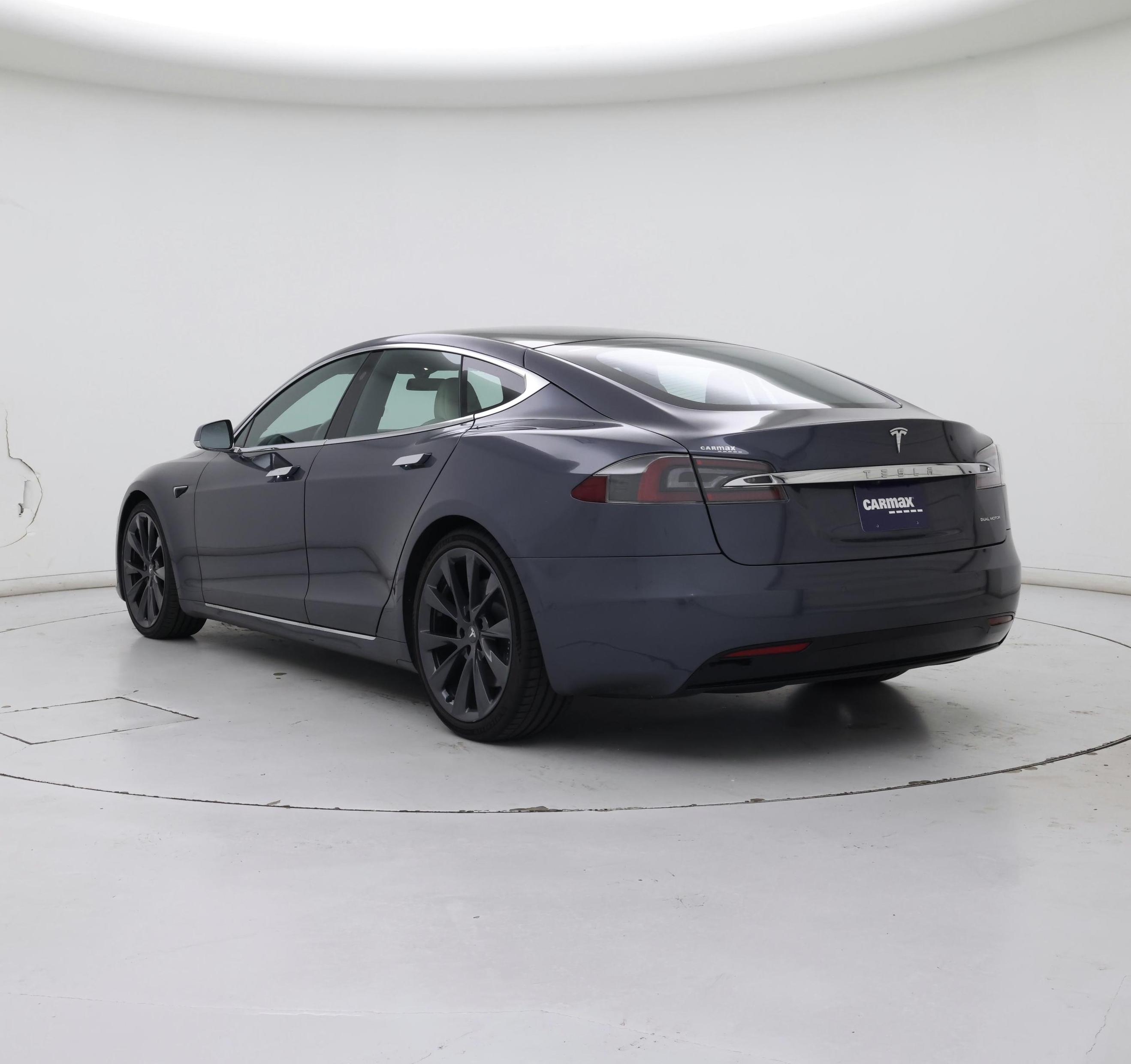 Thumbnail: 2020 Tesla Model S - 2