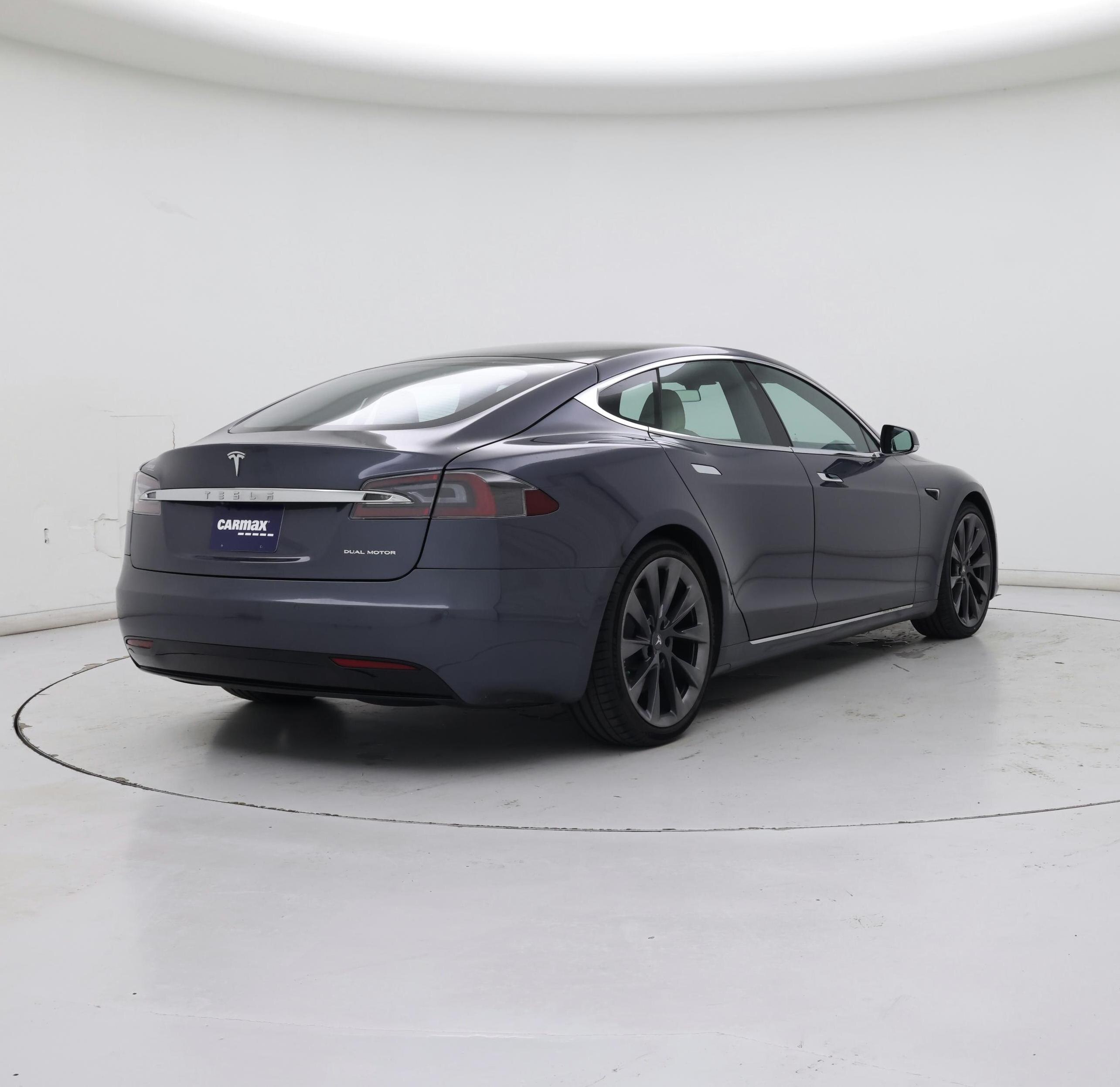 Thumbnail: 2020 Tesla Model S - 8