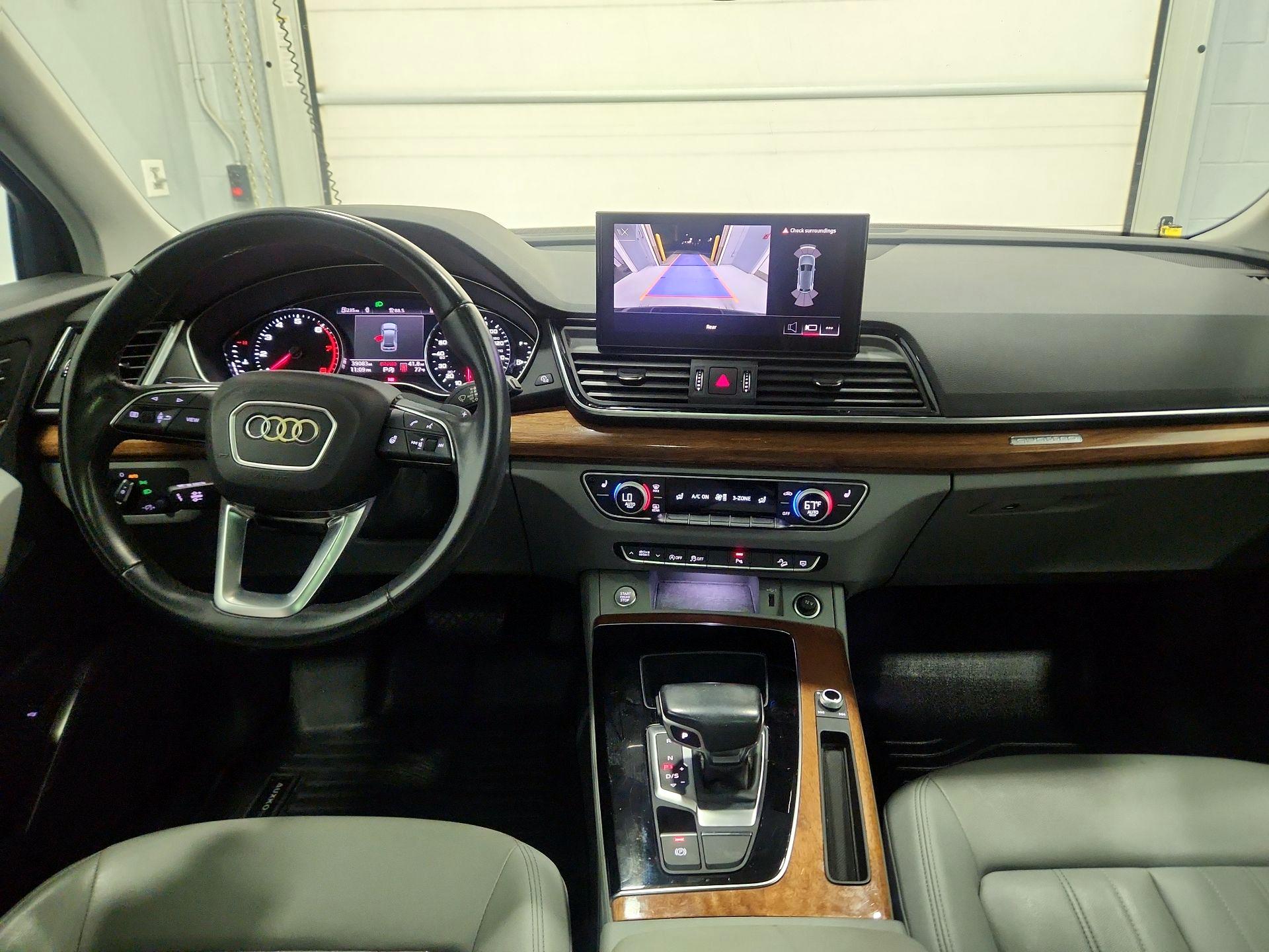 Thumbnail: 2022 Audi Q5 - 9