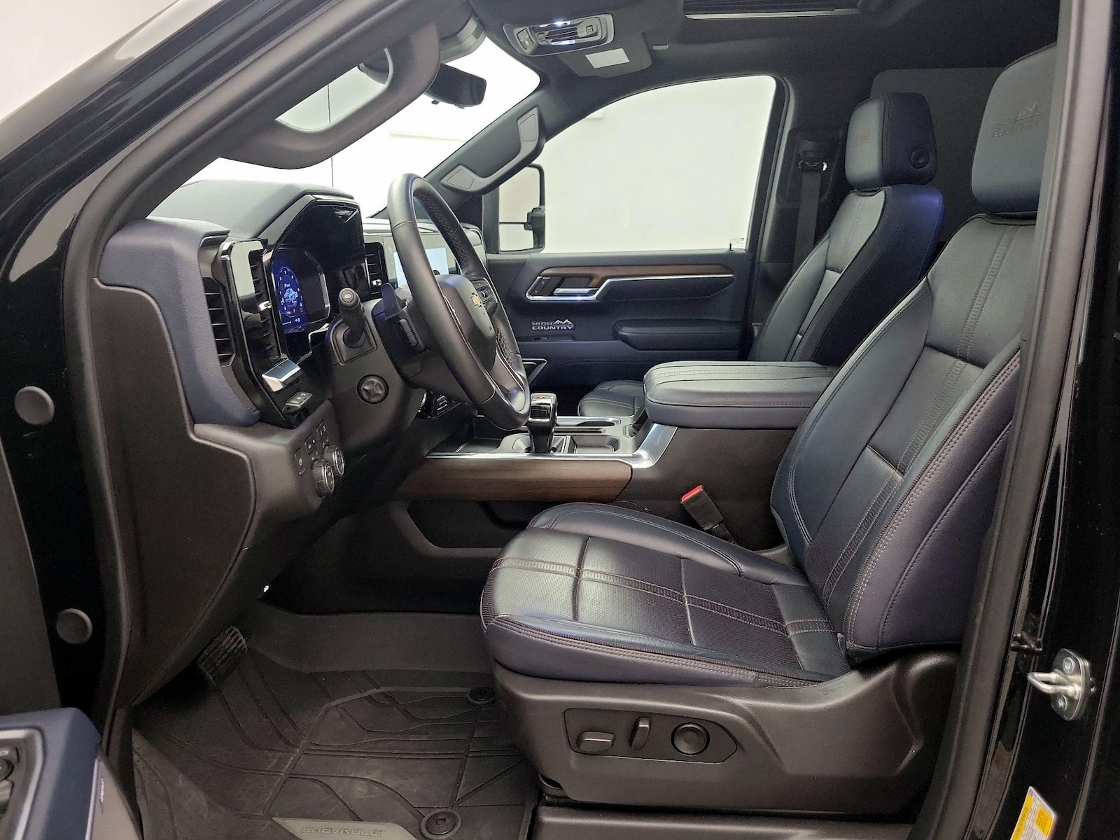 2024 Chevrolet Silverado 1500 High Country - Photo 12