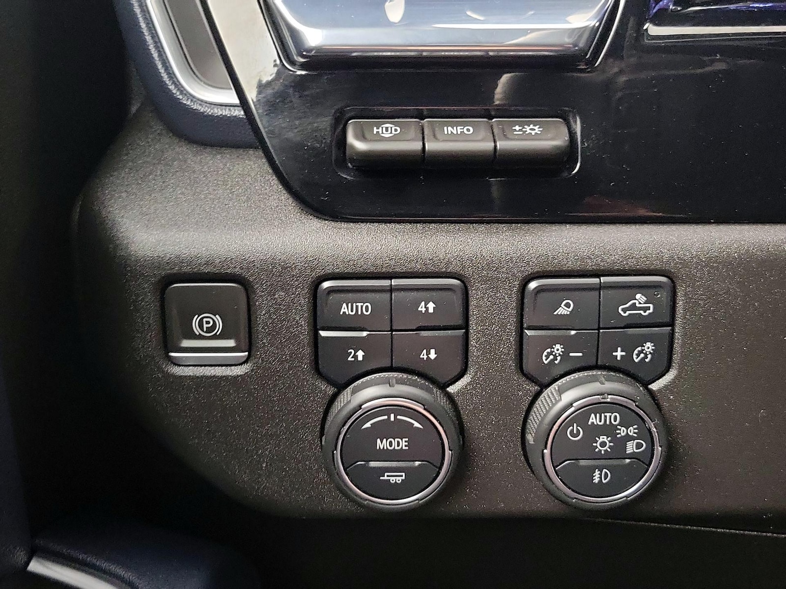 2024 Chevrolet Silverado 1500 High Country - Photo 14