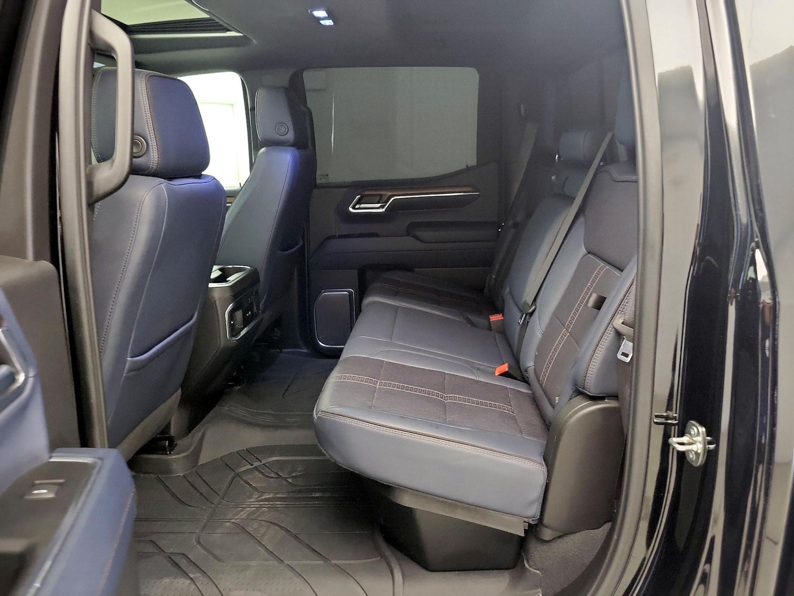 2024 Chevrolet Silverado 1500 High Country - Photo 22