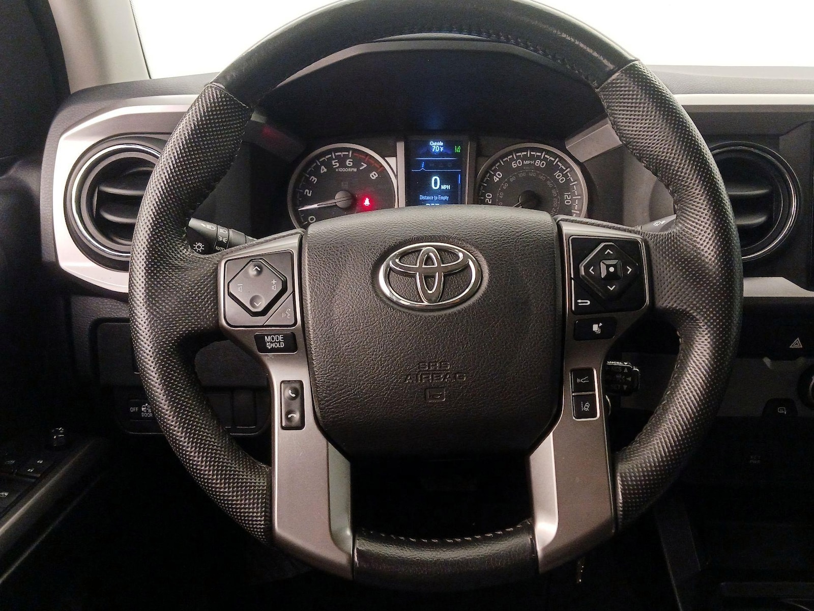 2021 Toyota Tacoma SR5 - Photo 11