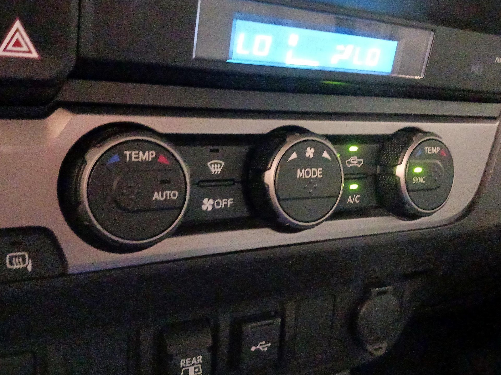 2021 Toyota Tacoma SR5 - Photo 17
