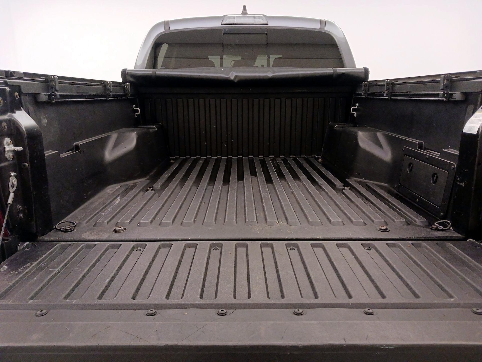 2021 Toyota Tacoma SR5 - Photo 21