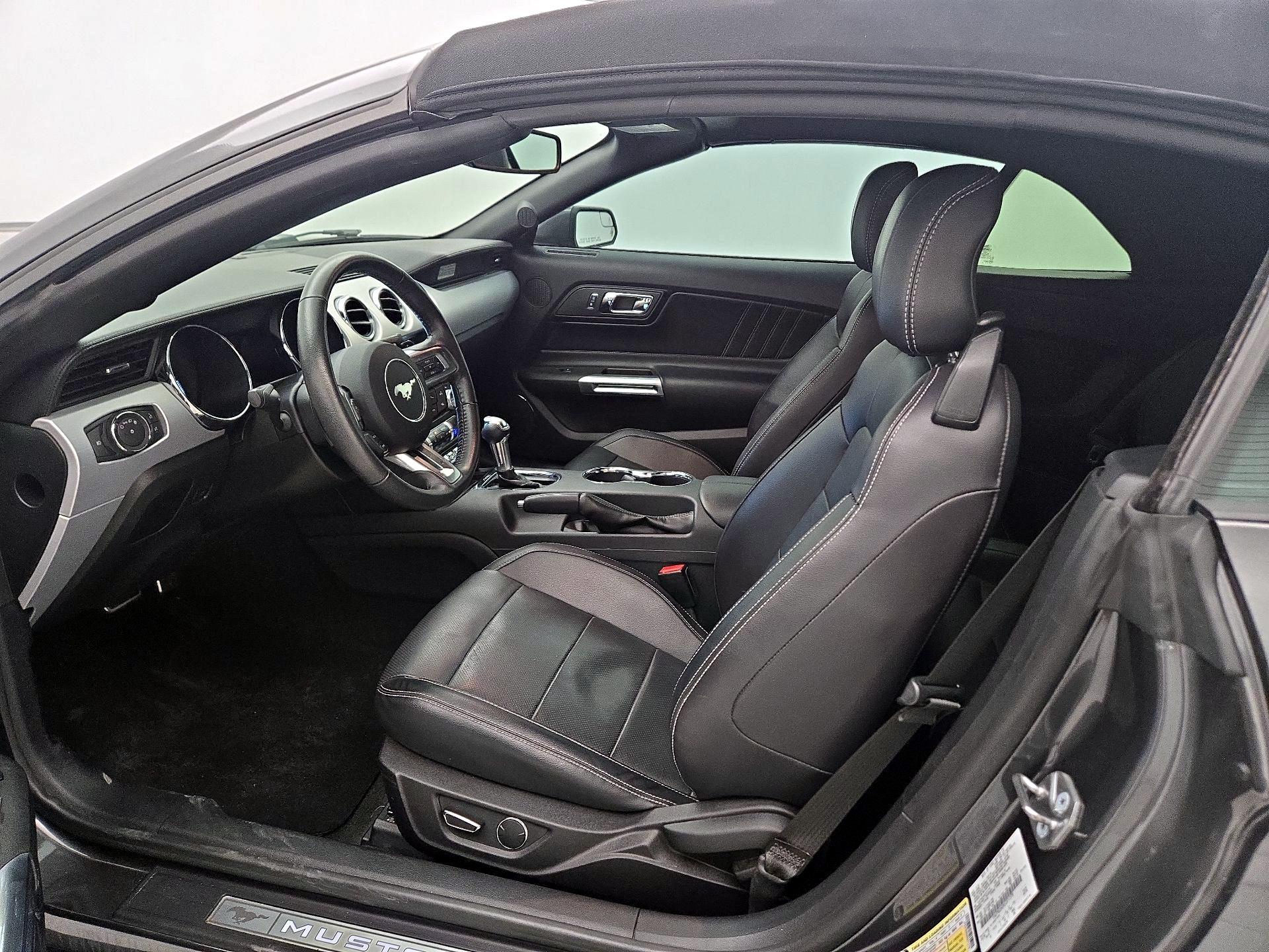 Thumbnail: 2017 Ford Mustang - 11