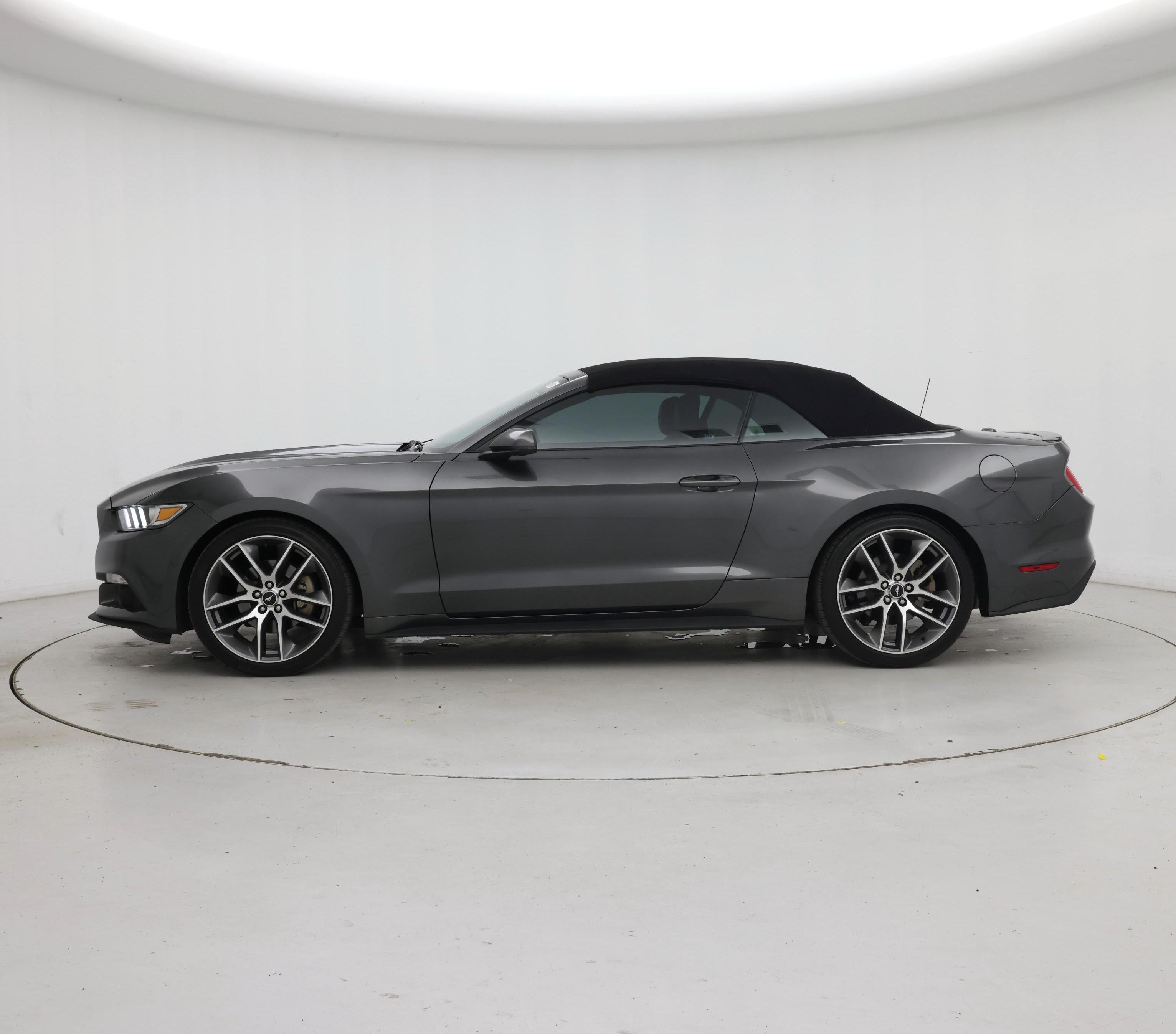 Thumbnail: 2017 Ford Mustang - 3