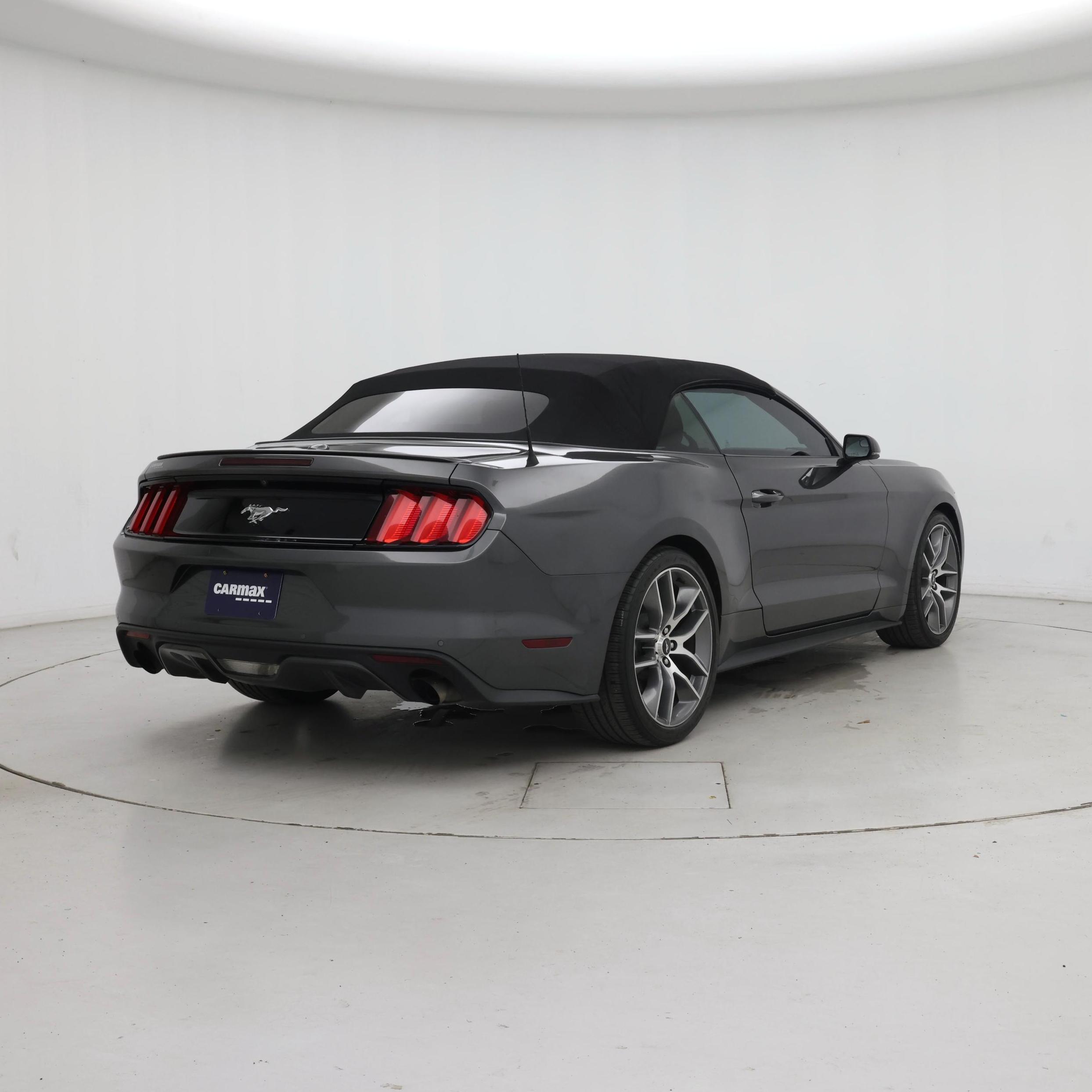 Thumbnail: 2017 Ford Mustang - 8
