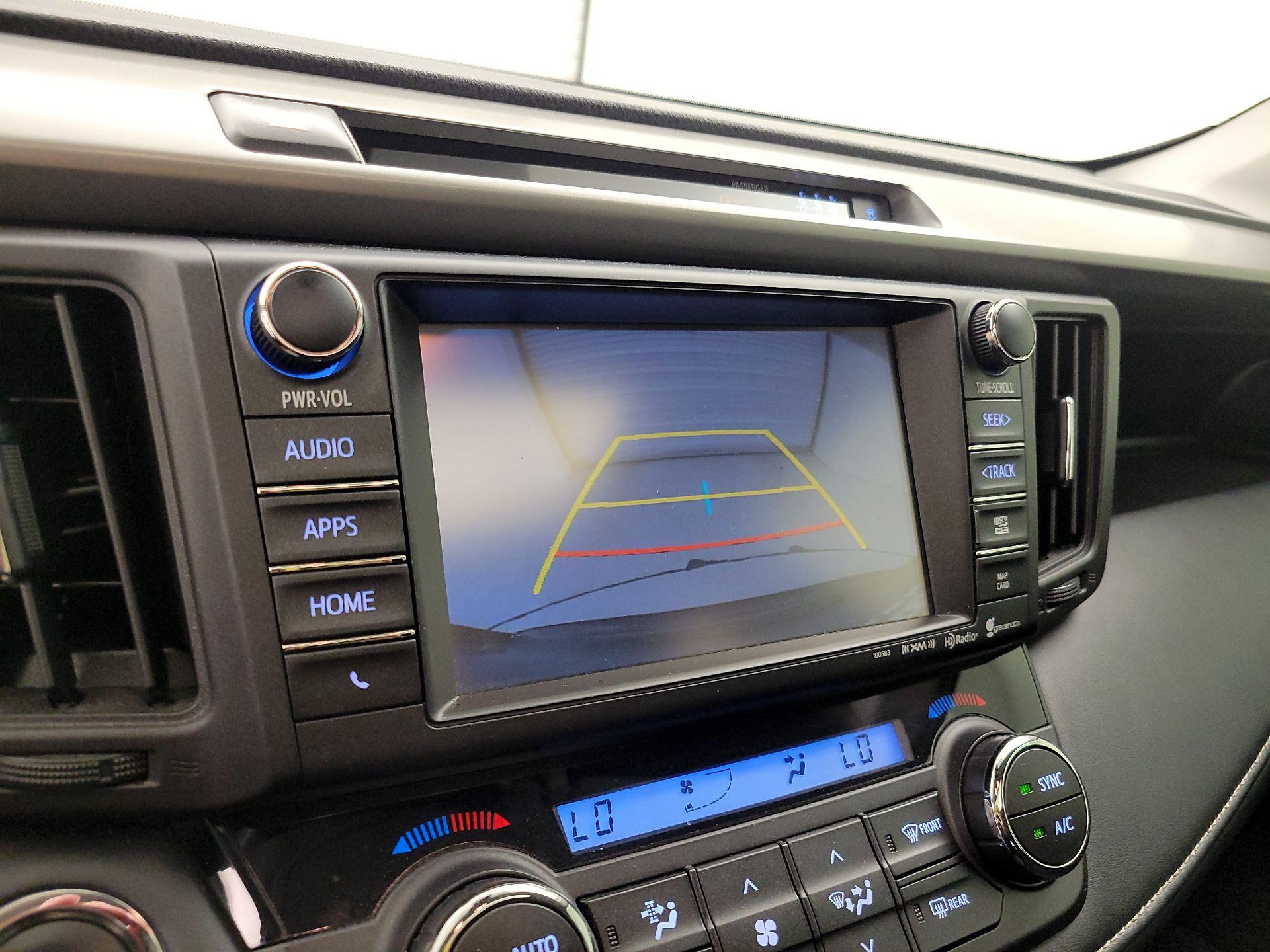 Thumbnail: 2018 Toyota RAV4 - 14