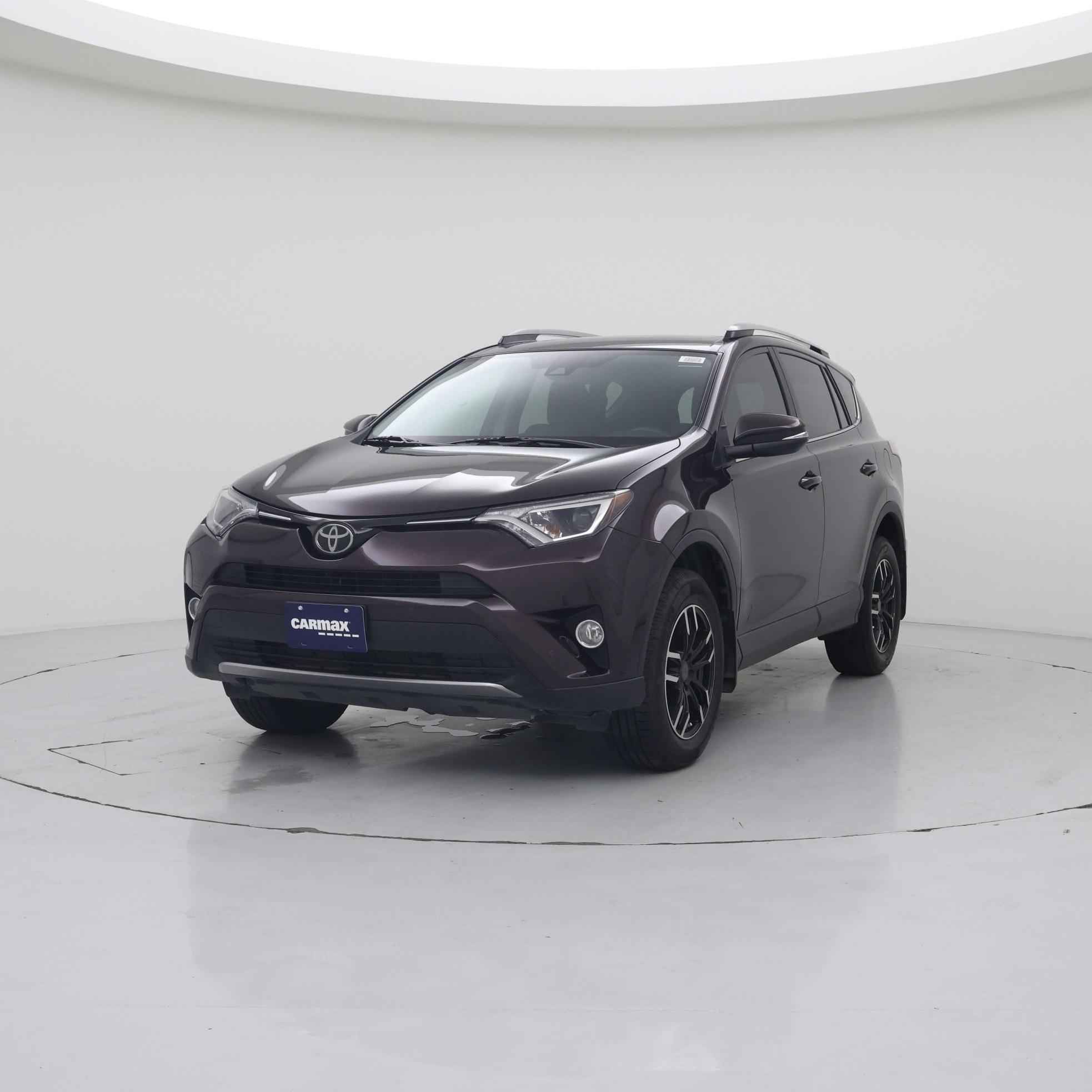 Thumbnail: 2018 Toyota RAV4 - 4