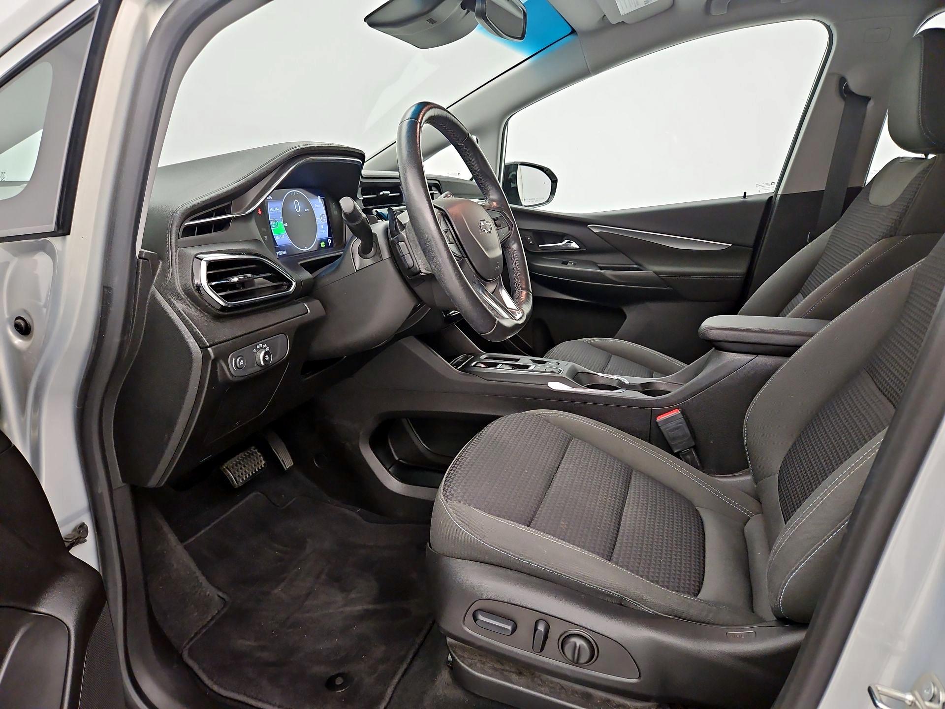 Thumbnail: 2023 Chevrolet Bolt EV - 11