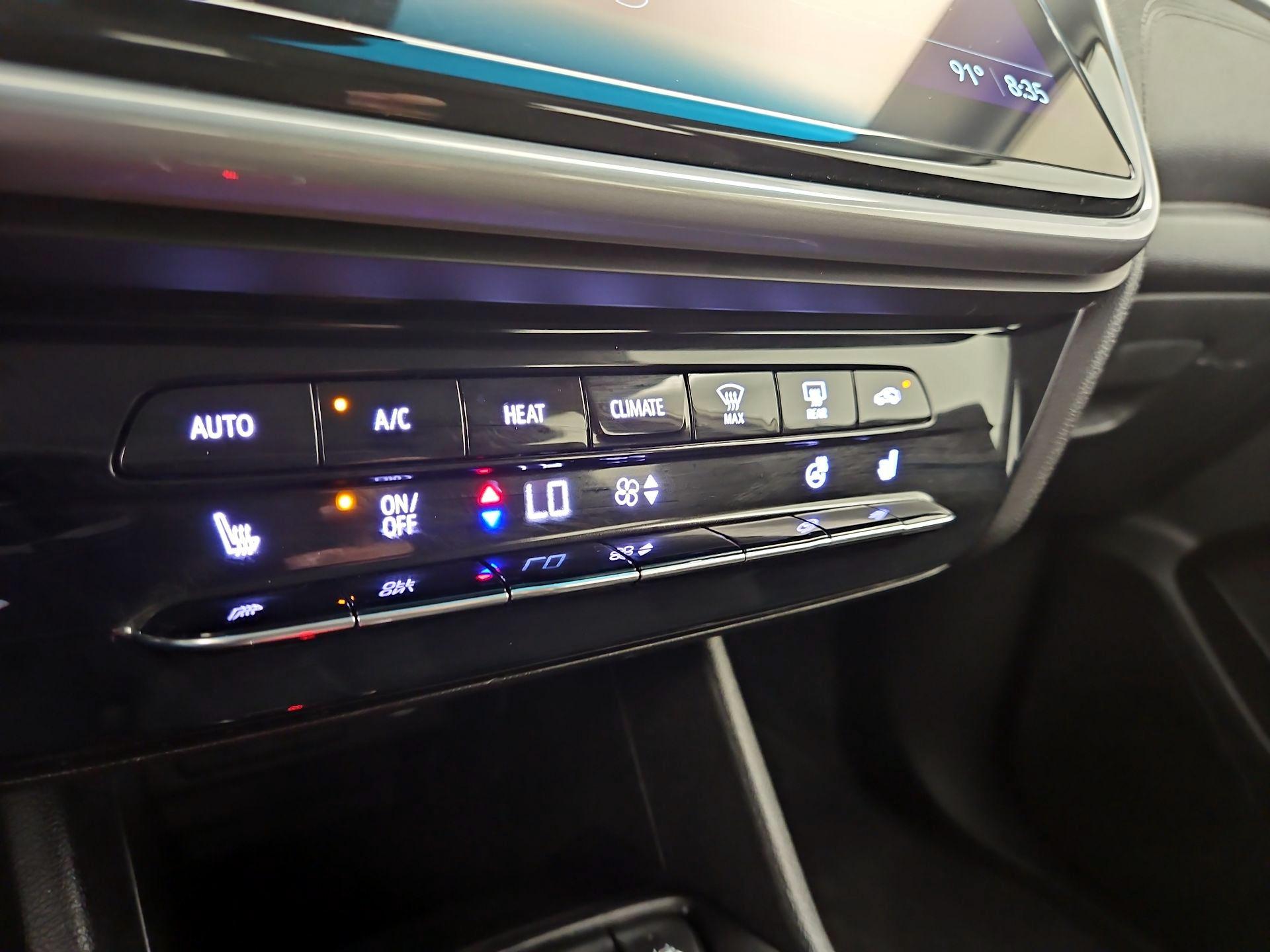 Thumbnail: 2023 Chevrolet Bolt EV - 16