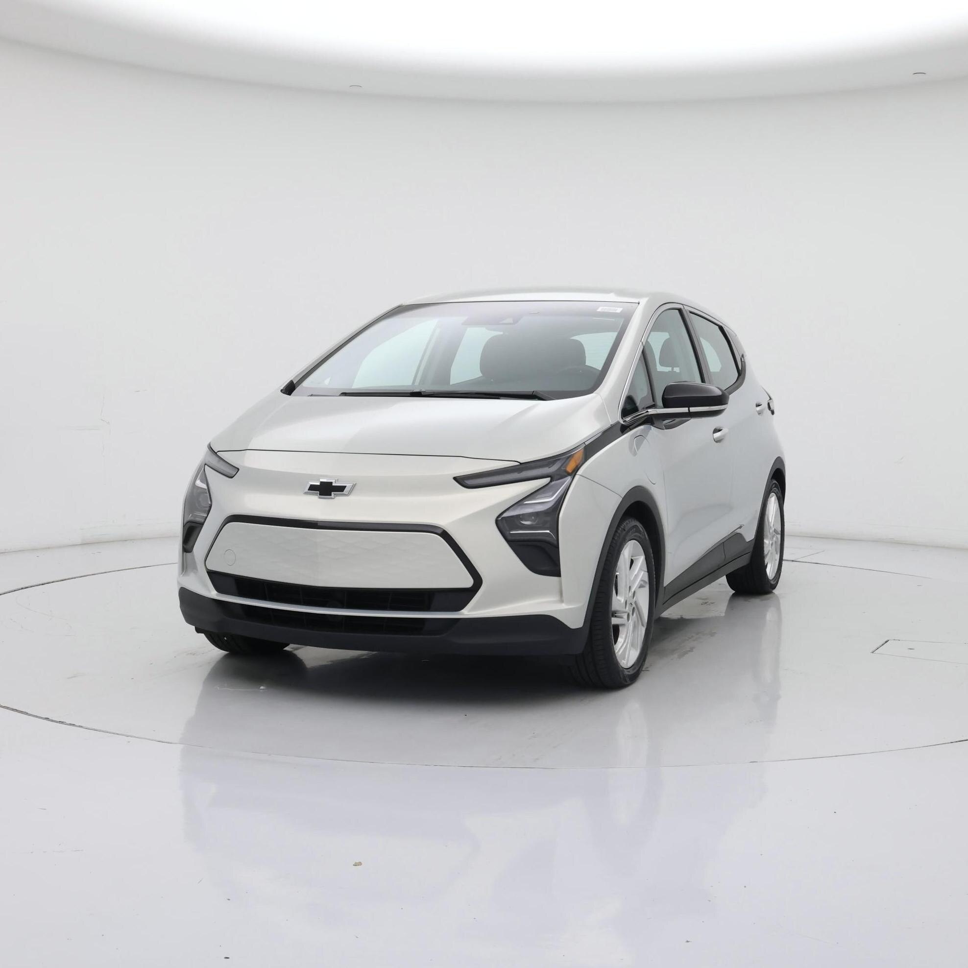 Thumbnail: 2023 Chevrolet Bolt EV - 4