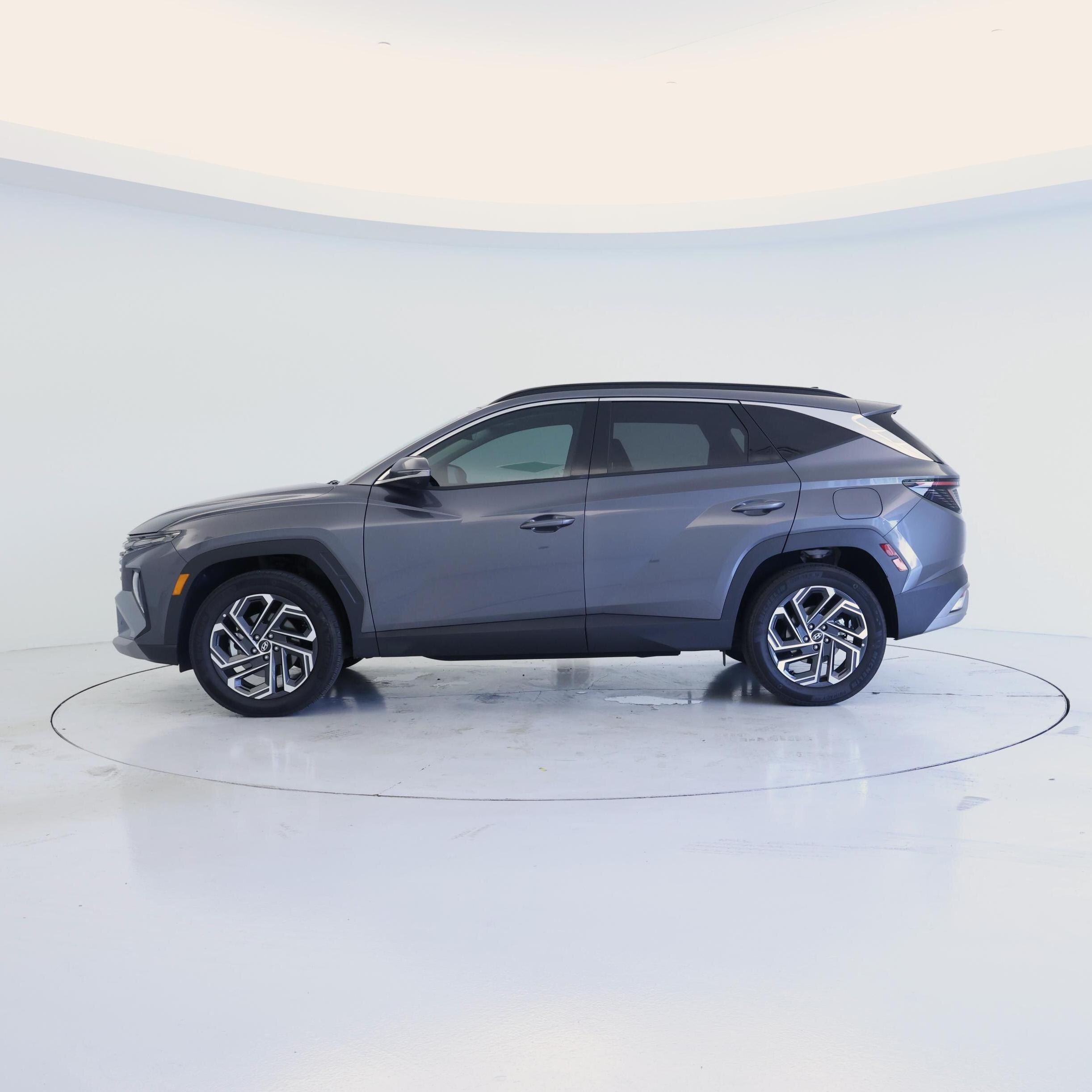 Thumbnail: 2025 Hyundai Tucson - 3