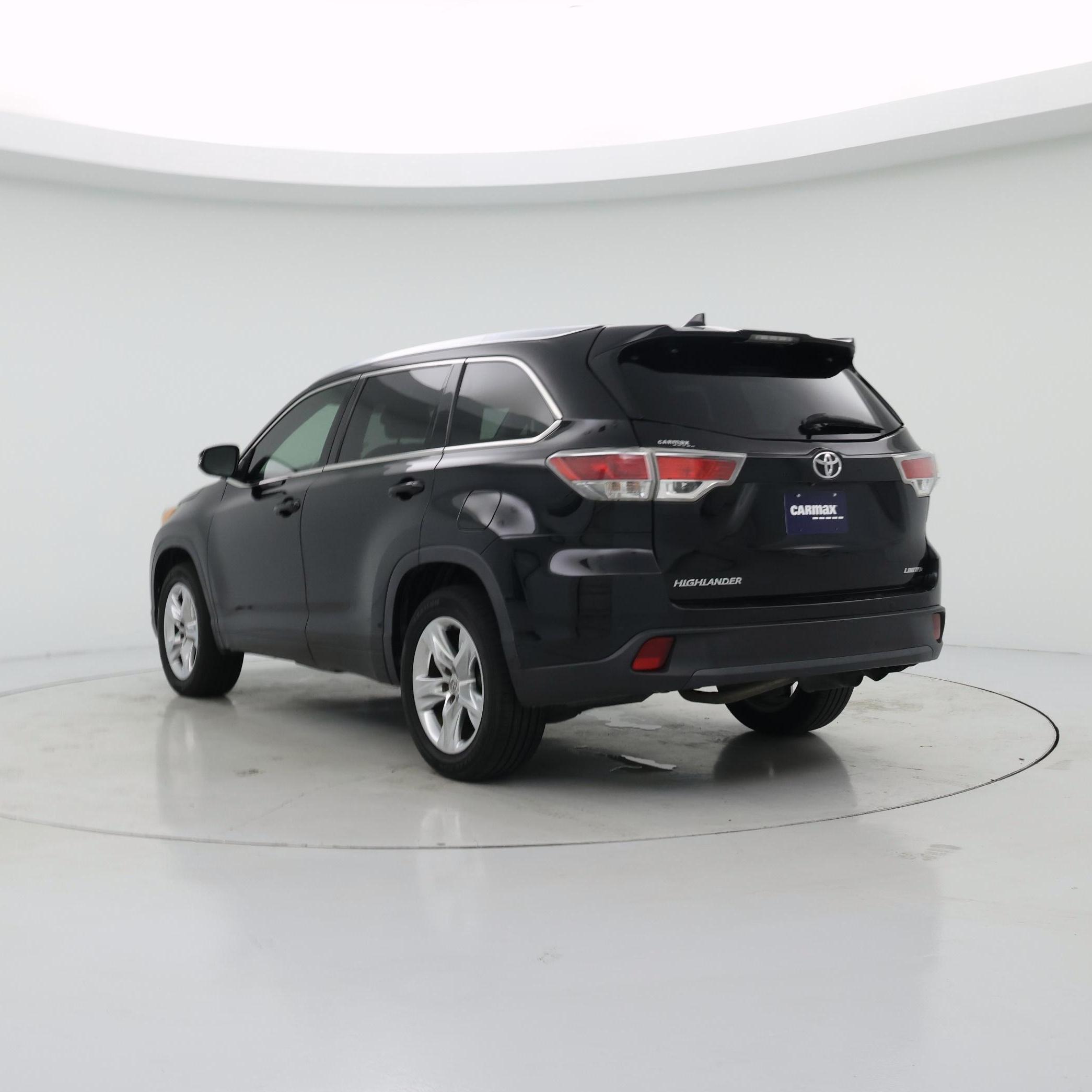 Thumbnail: 2015 Toyota Highlander - 2