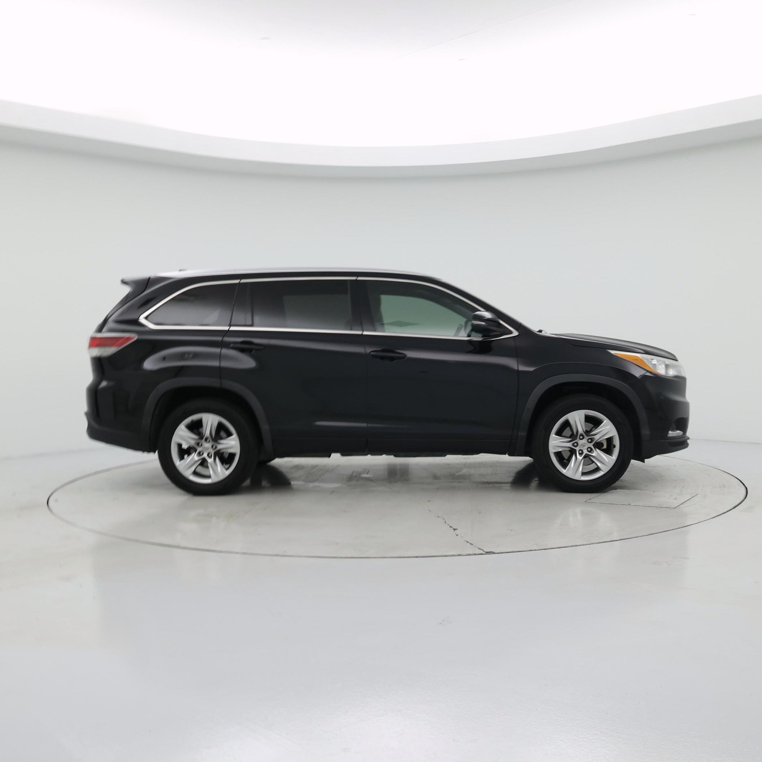 Thumbnail: 2015 Toyota Highlander - 7