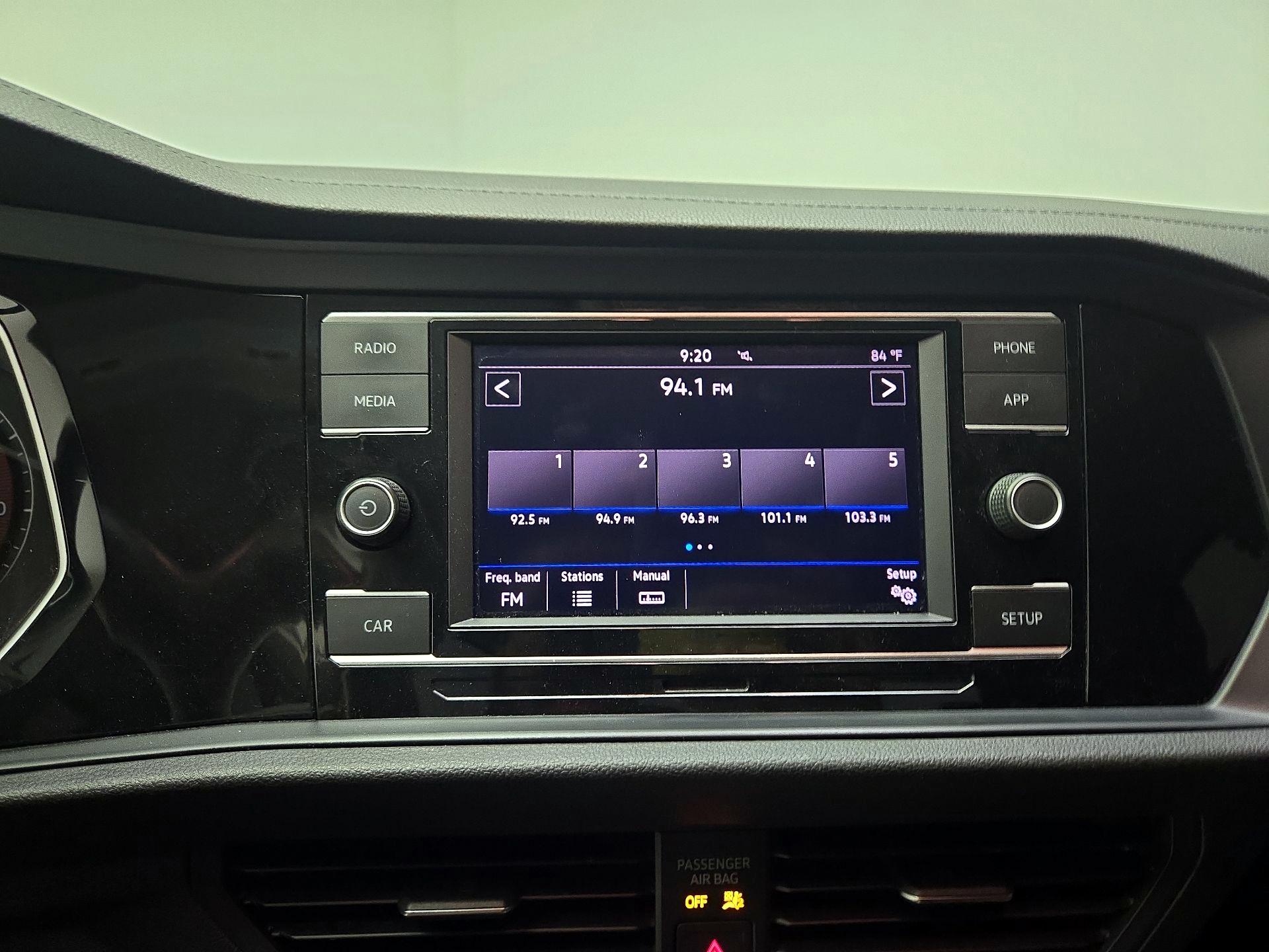 Thumbnail: 2019 Volkswagen Jetta - 12